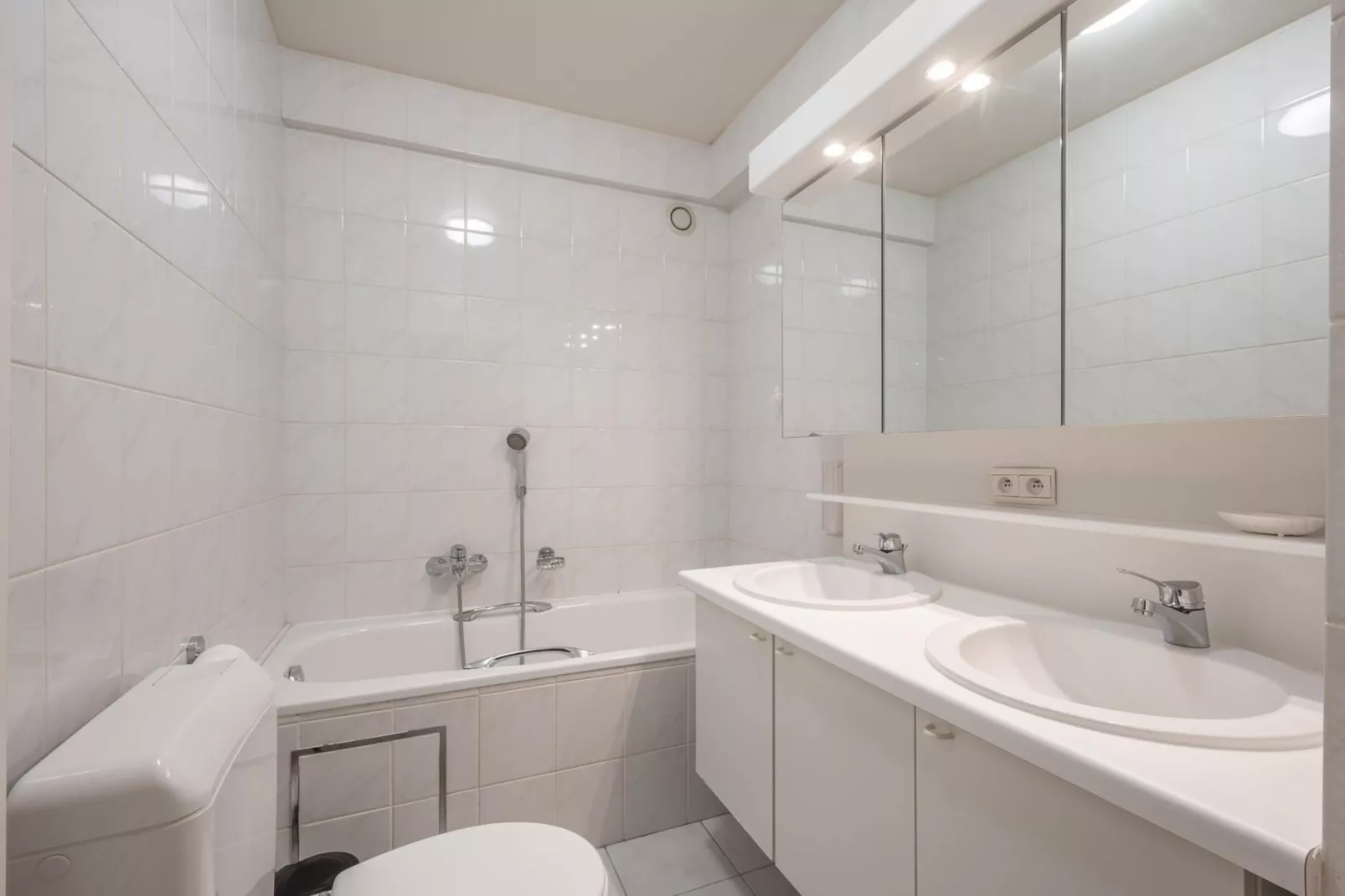 Residence Miramar-31-Bathroom