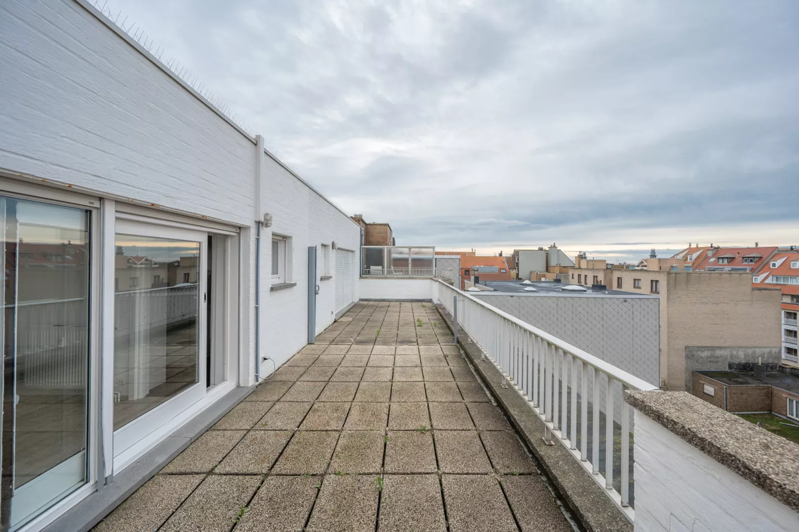Residence CHATEAUNEUF-62-Terrace balcony