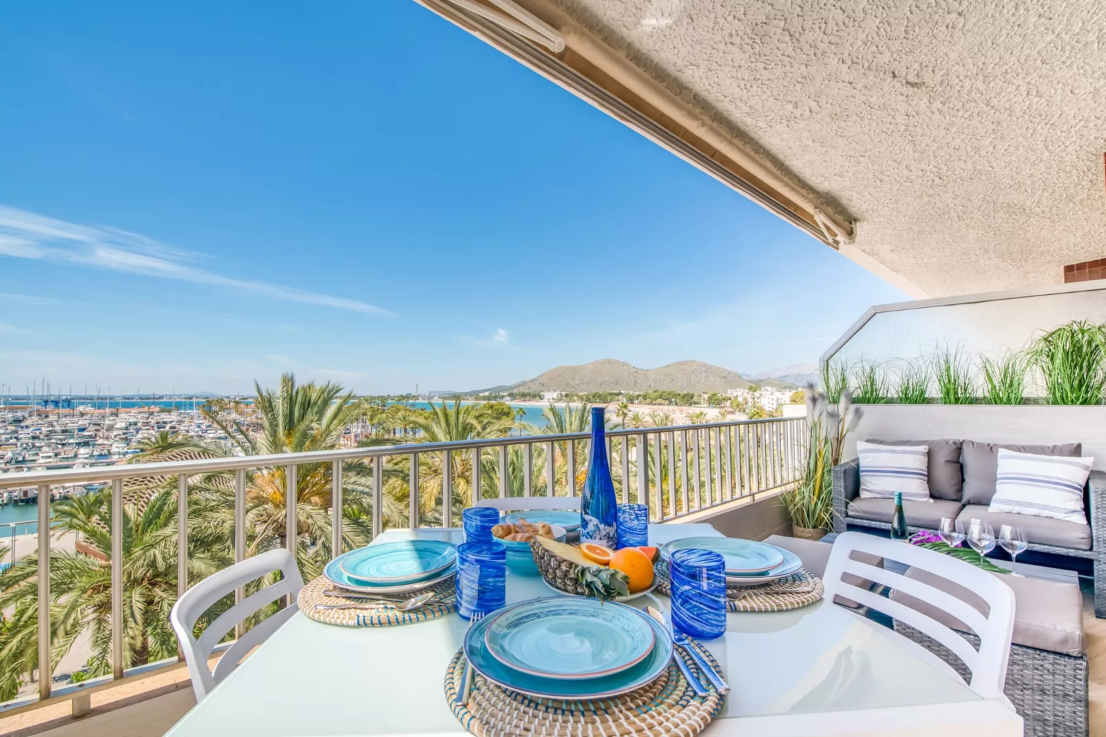 Blue Sky-Terrace