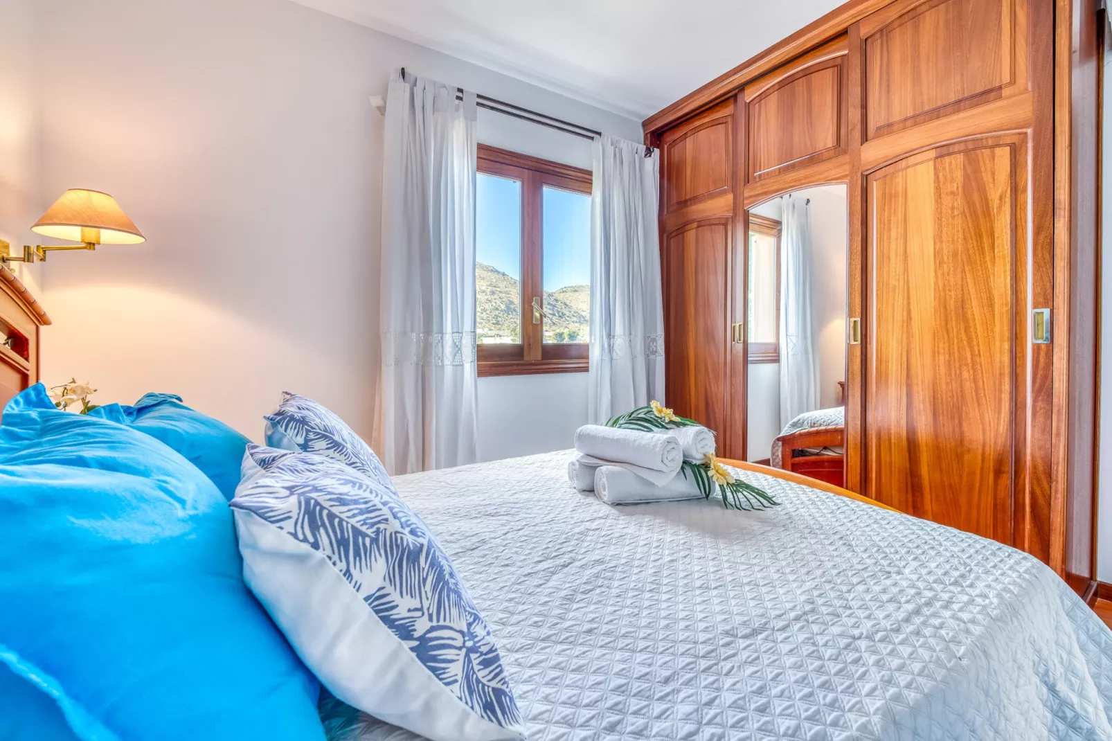 Nenufars-Bedroom