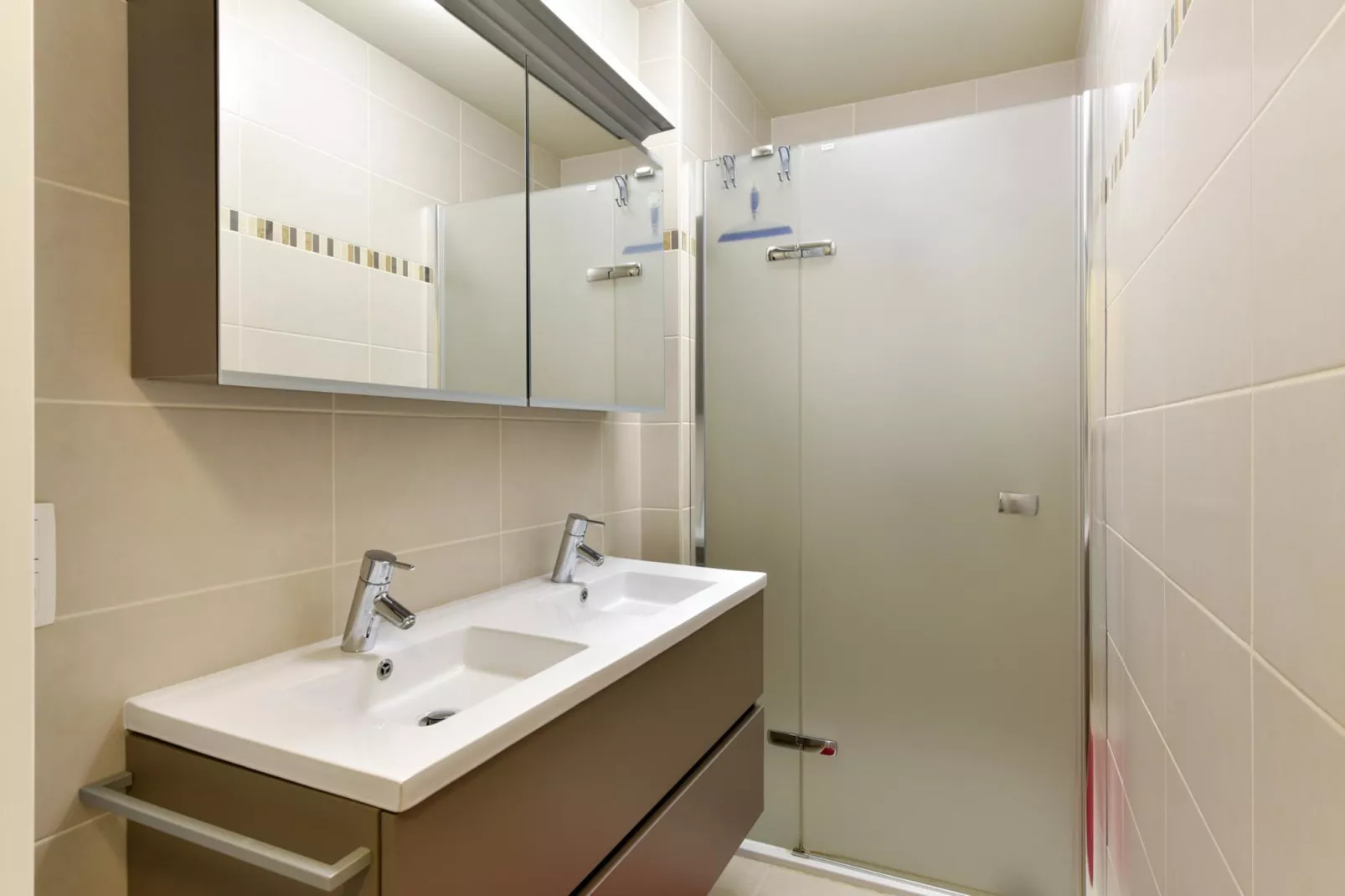 Residentie Belle Rive-51-Bathroom