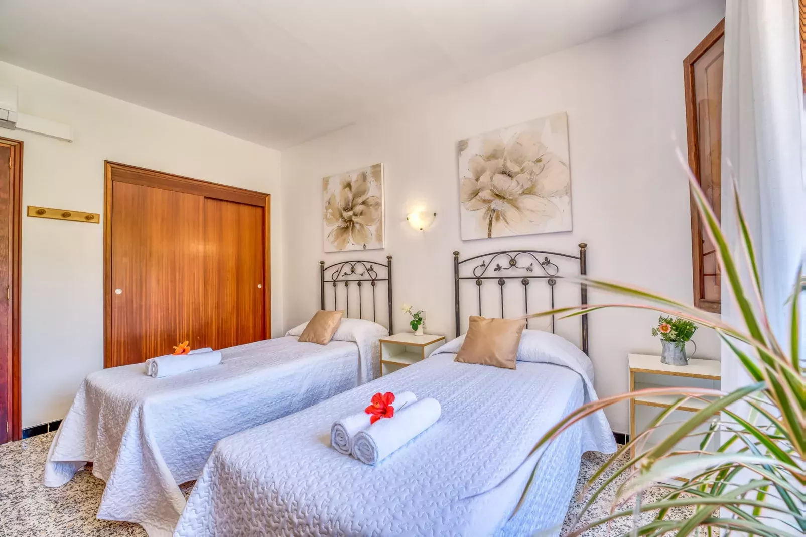 Tacaritx-Bedroom