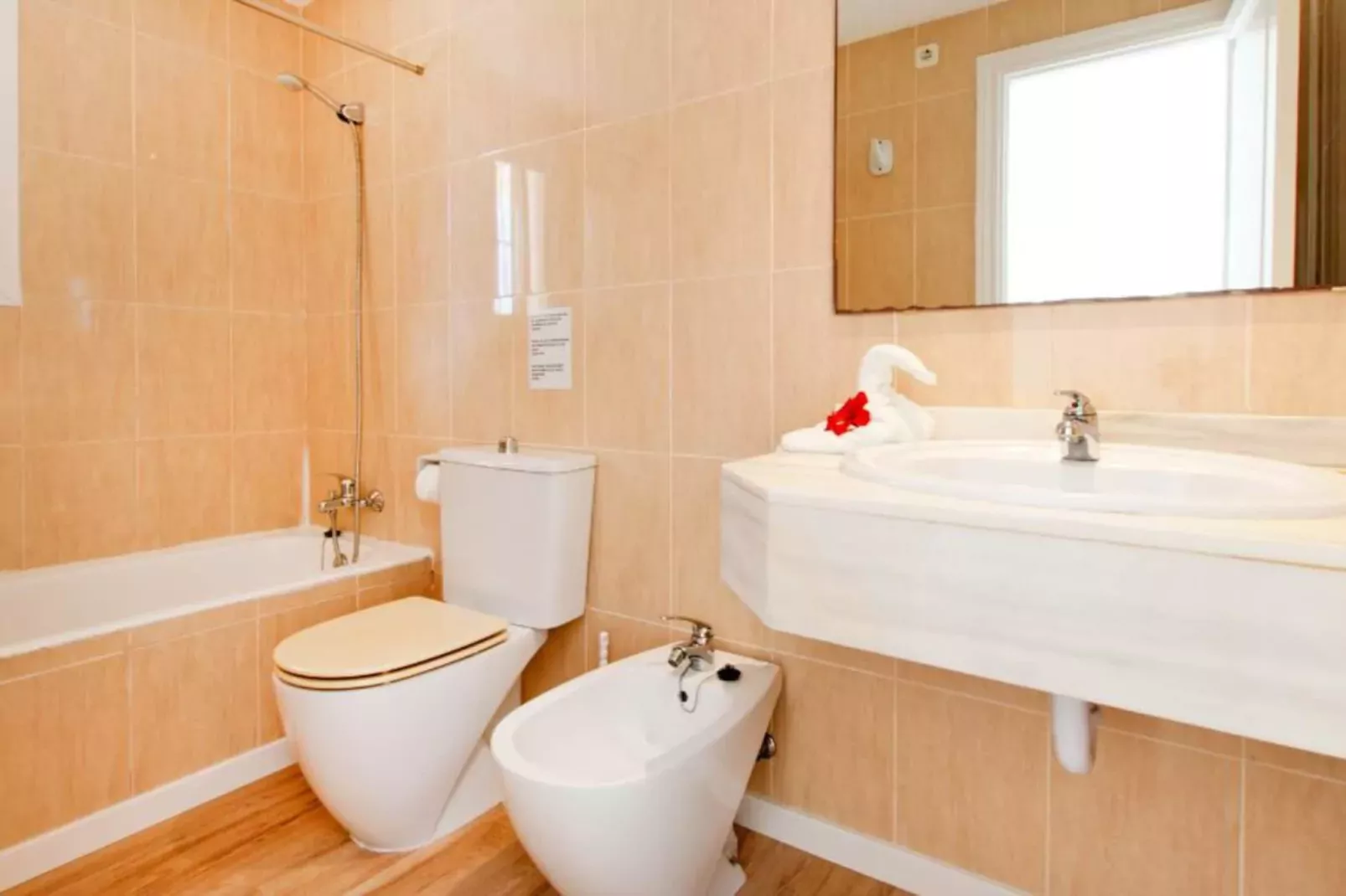 Apartamento playa Planta baja 2.1-Bathroom