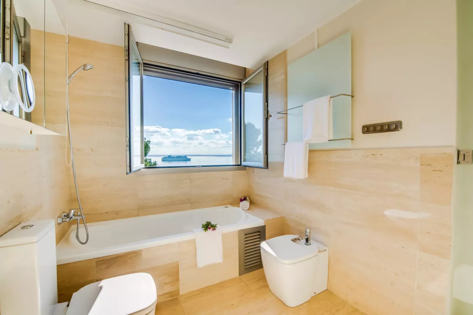 Villa Alcanada 1-Salle de bain