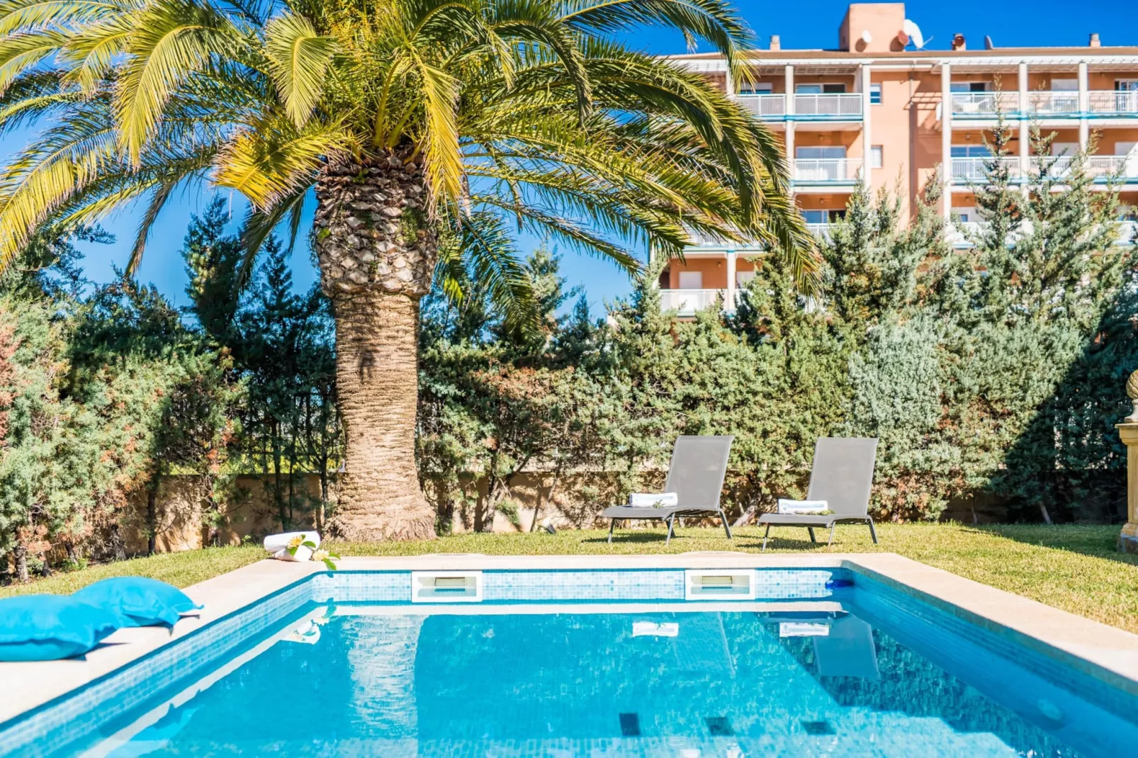 Aran Berna-Pool