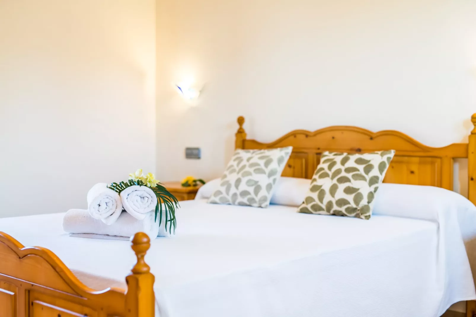 Aran Berna-Bedroom