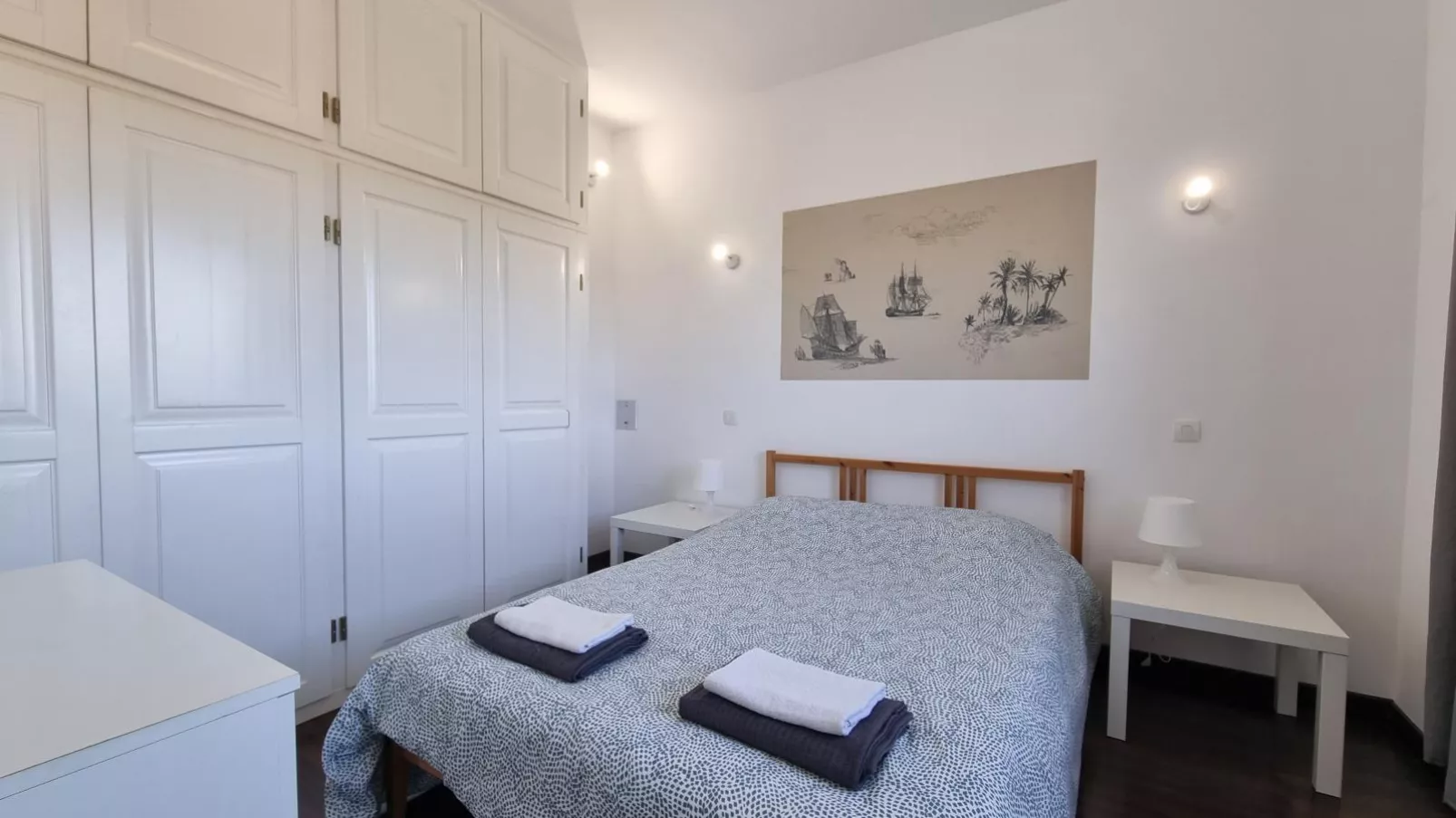 Clos des Oliviers-Bedroom