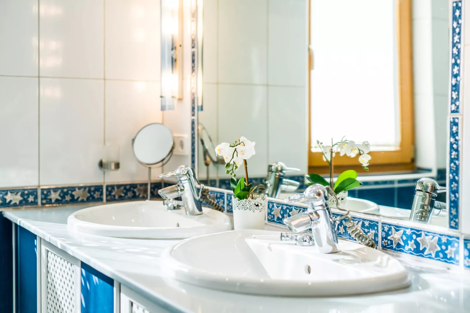 Aran Berna-Bathroom