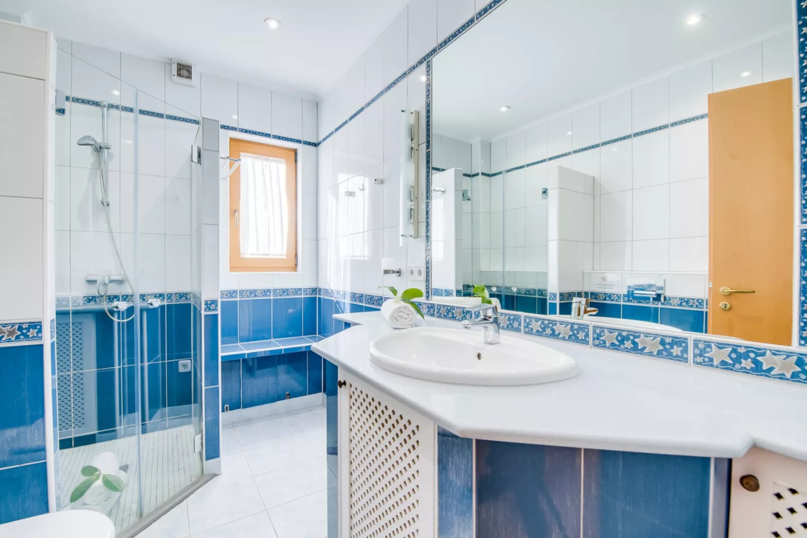 Aran Berna-Bathroom