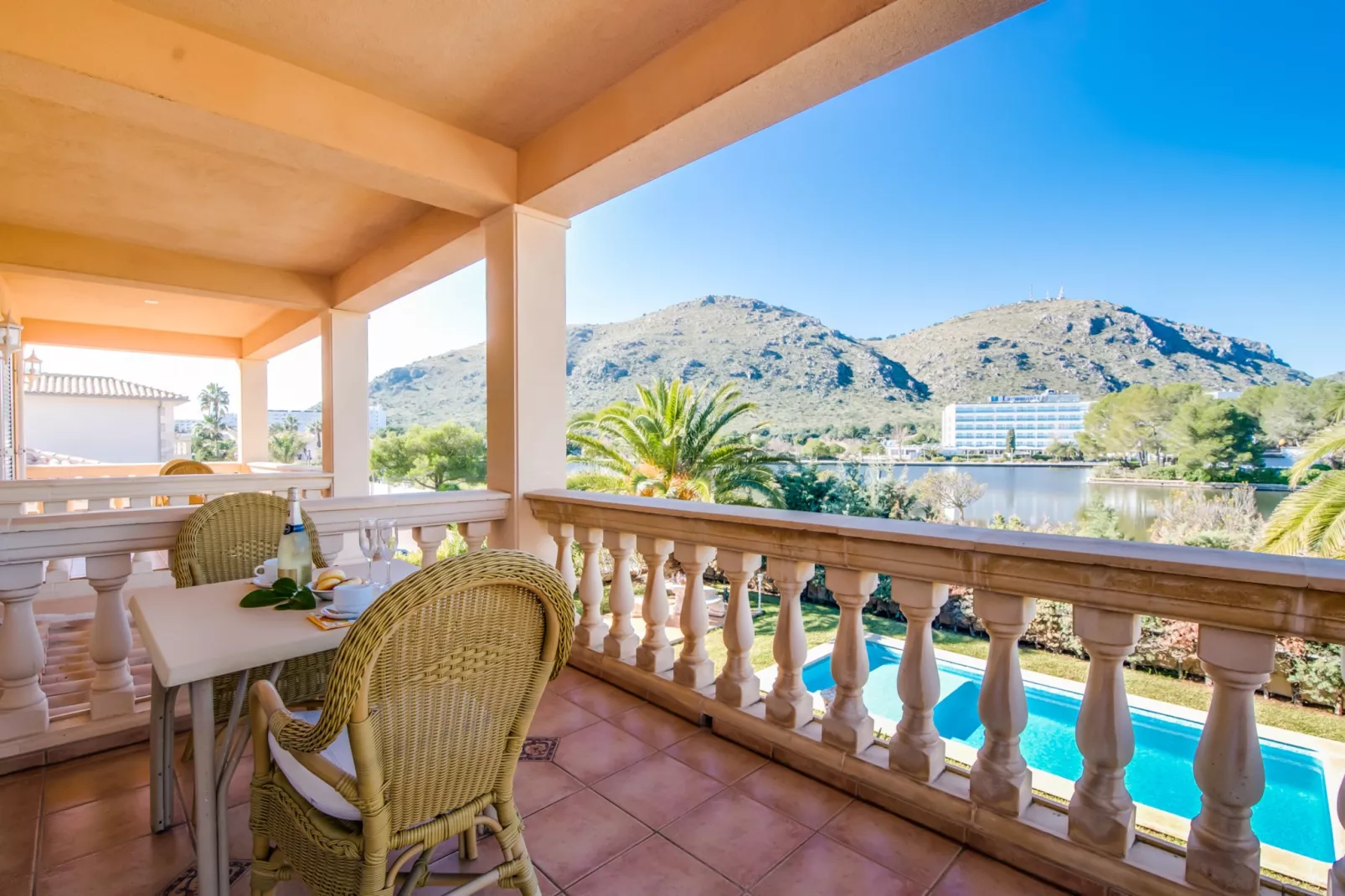 Aran Berna-Terrace balcony