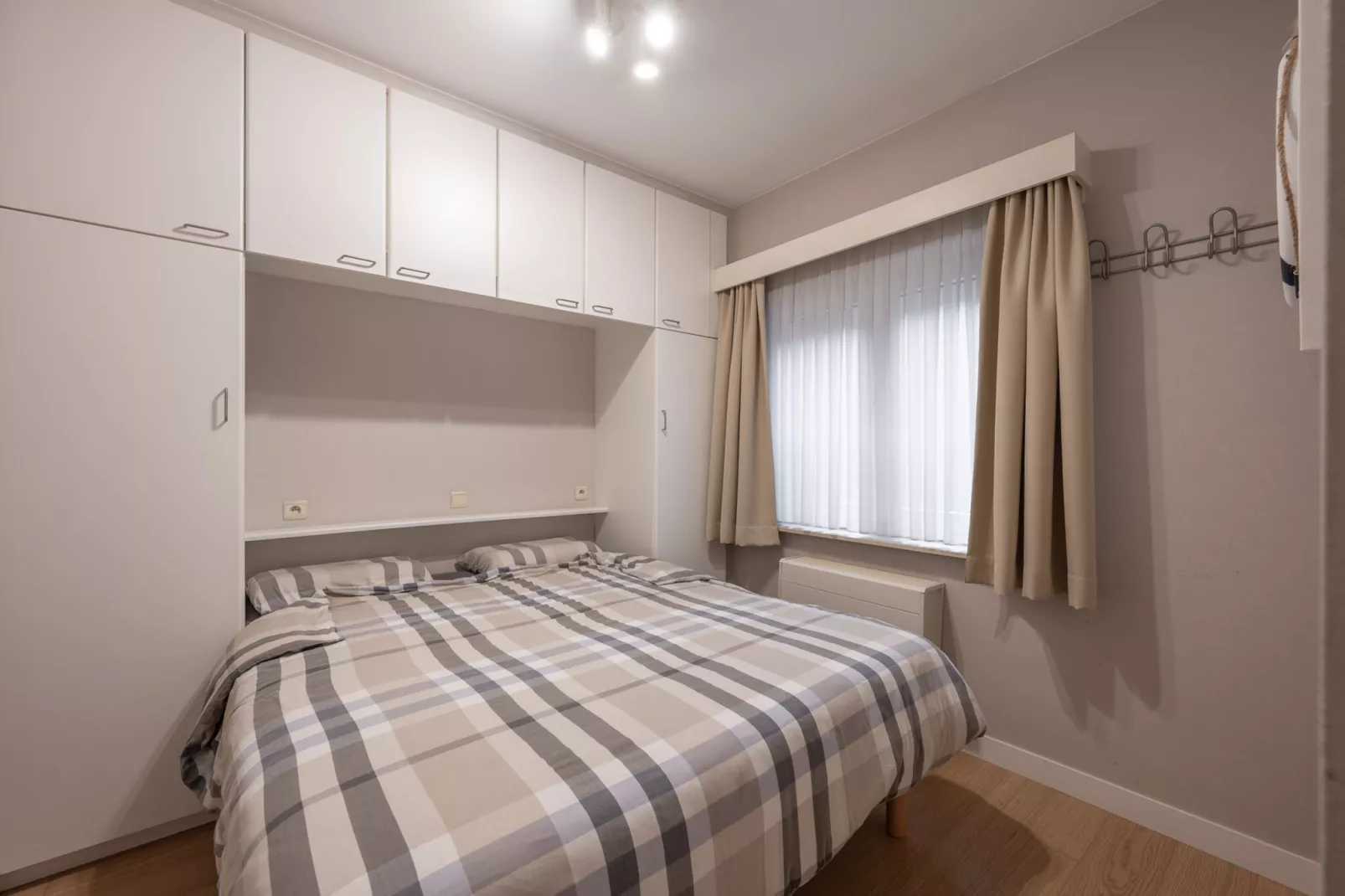 Residence Bergamo-01-Bedroom