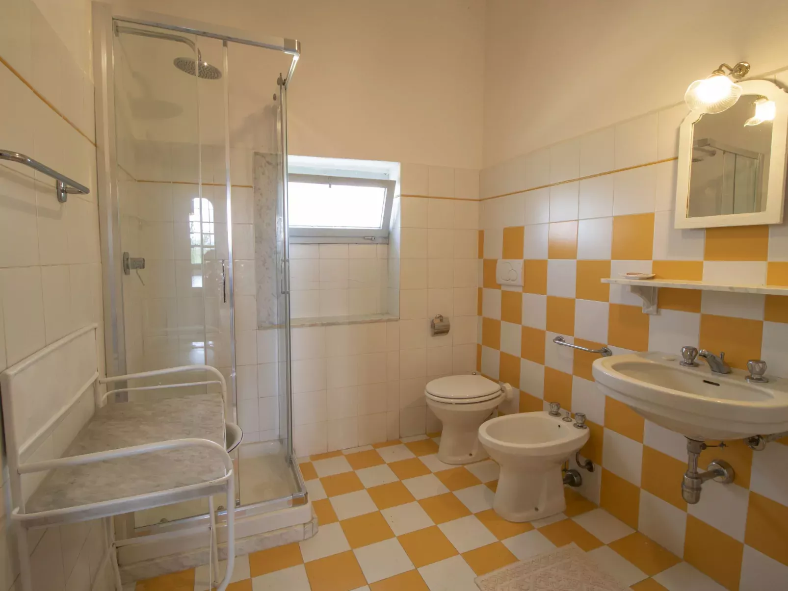 Casa Bianca-Dedans