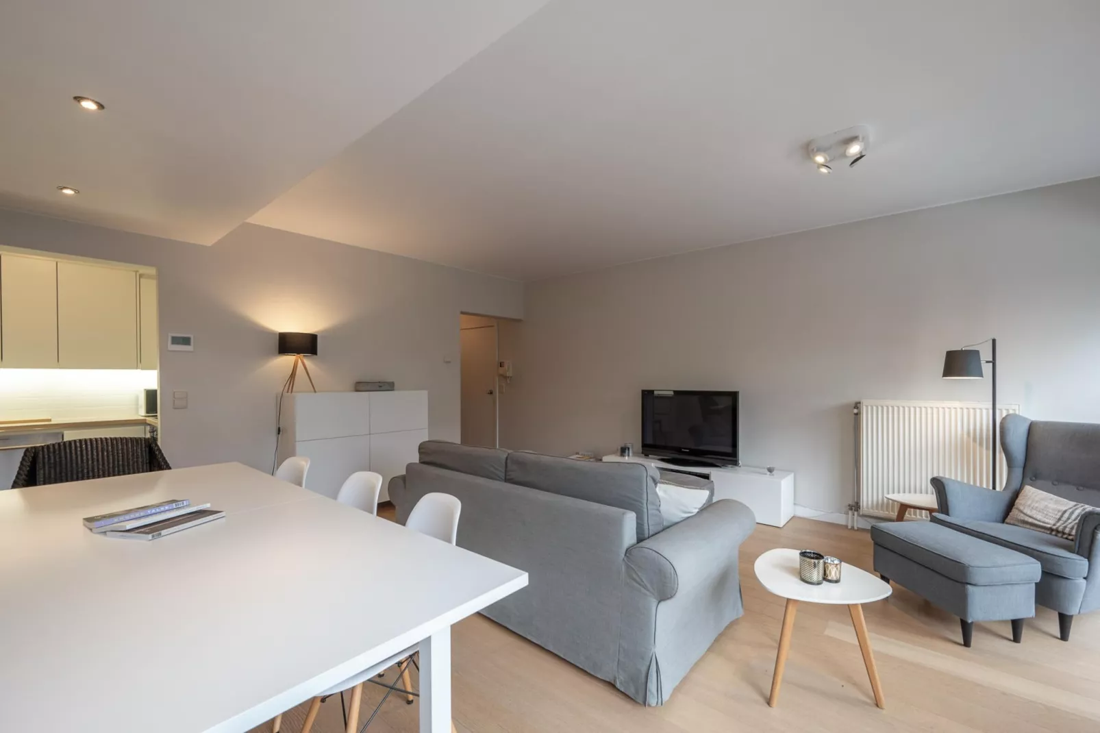 Residence Bergamo-01-Living room