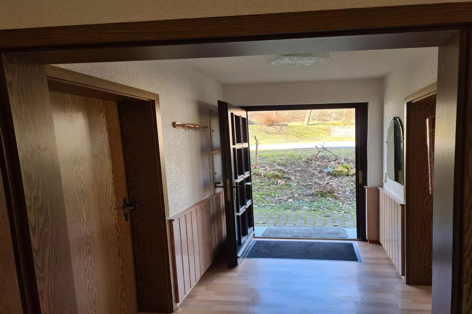 Am Sternberg-Hall & reception