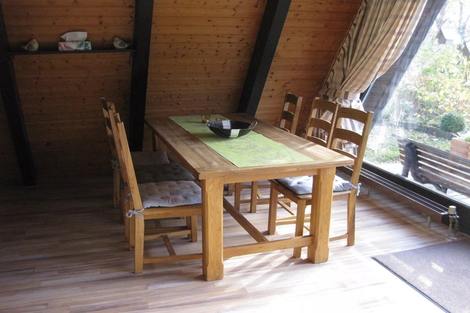 Ronshausen 1-Dining room