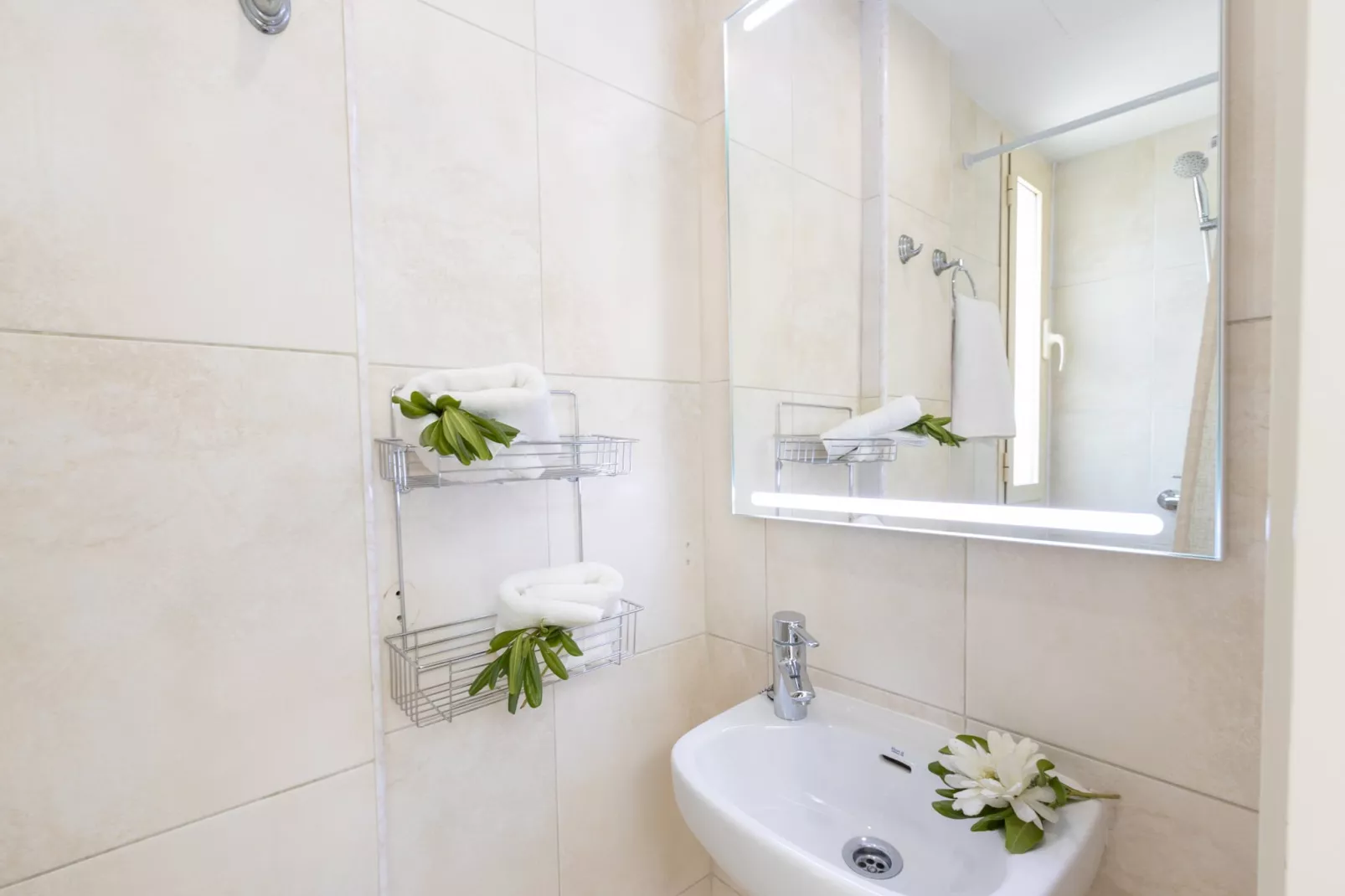 View Lake-Bathroom