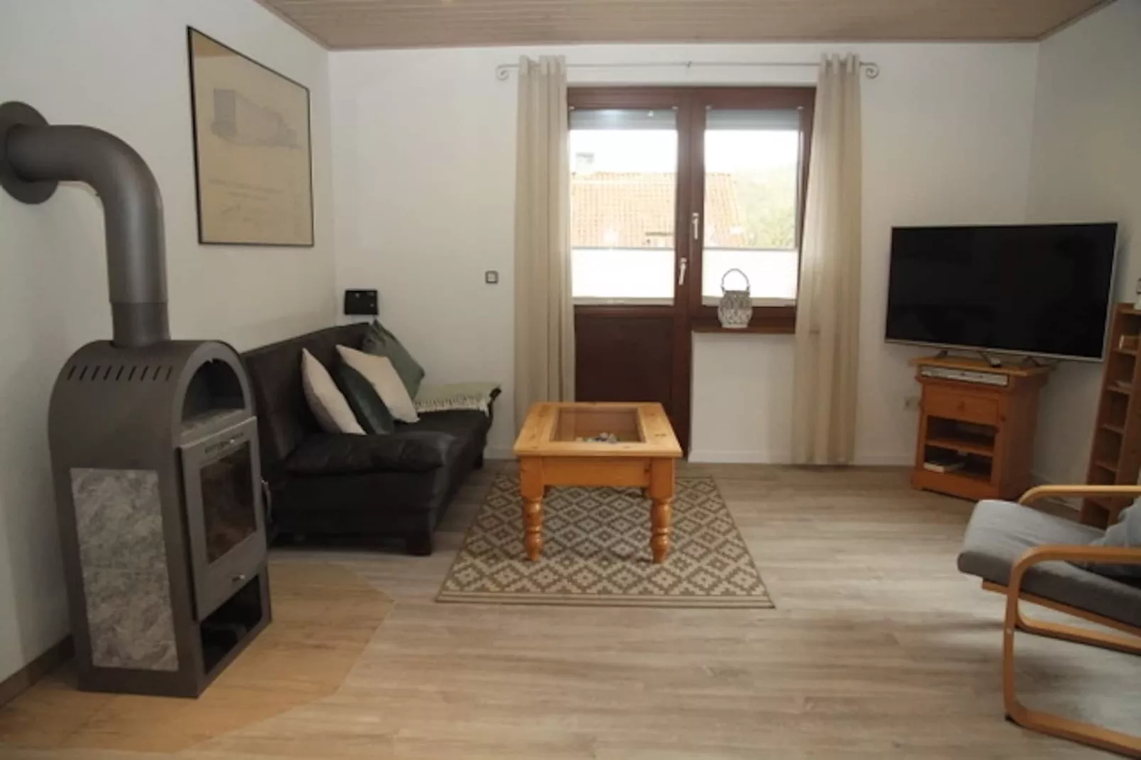 Goebel-Living room