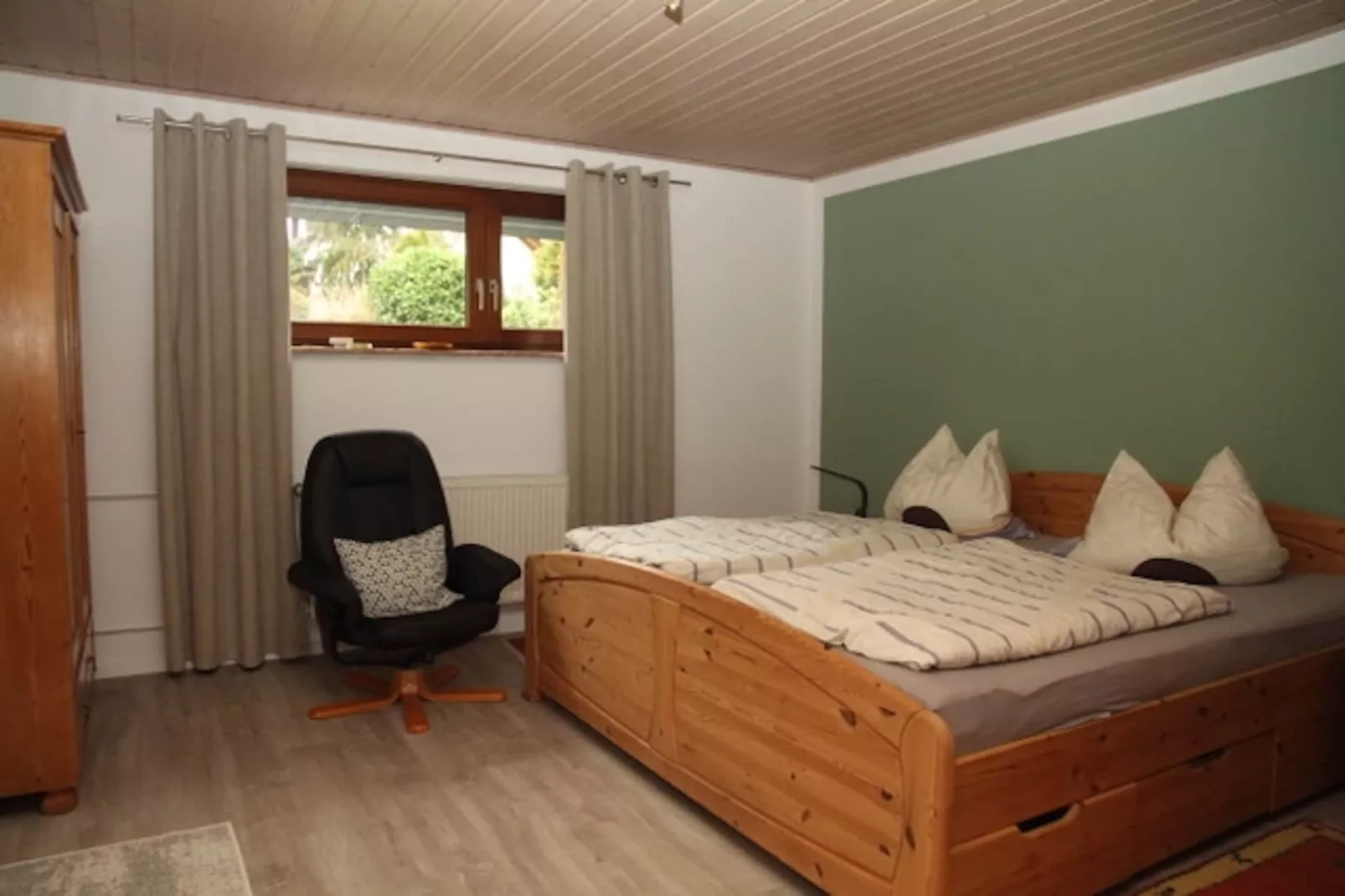 Goebel-Bedroom