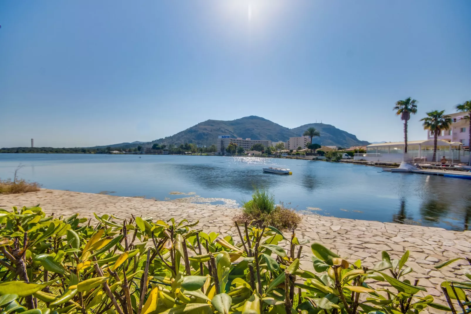 View Lake-Outdoor