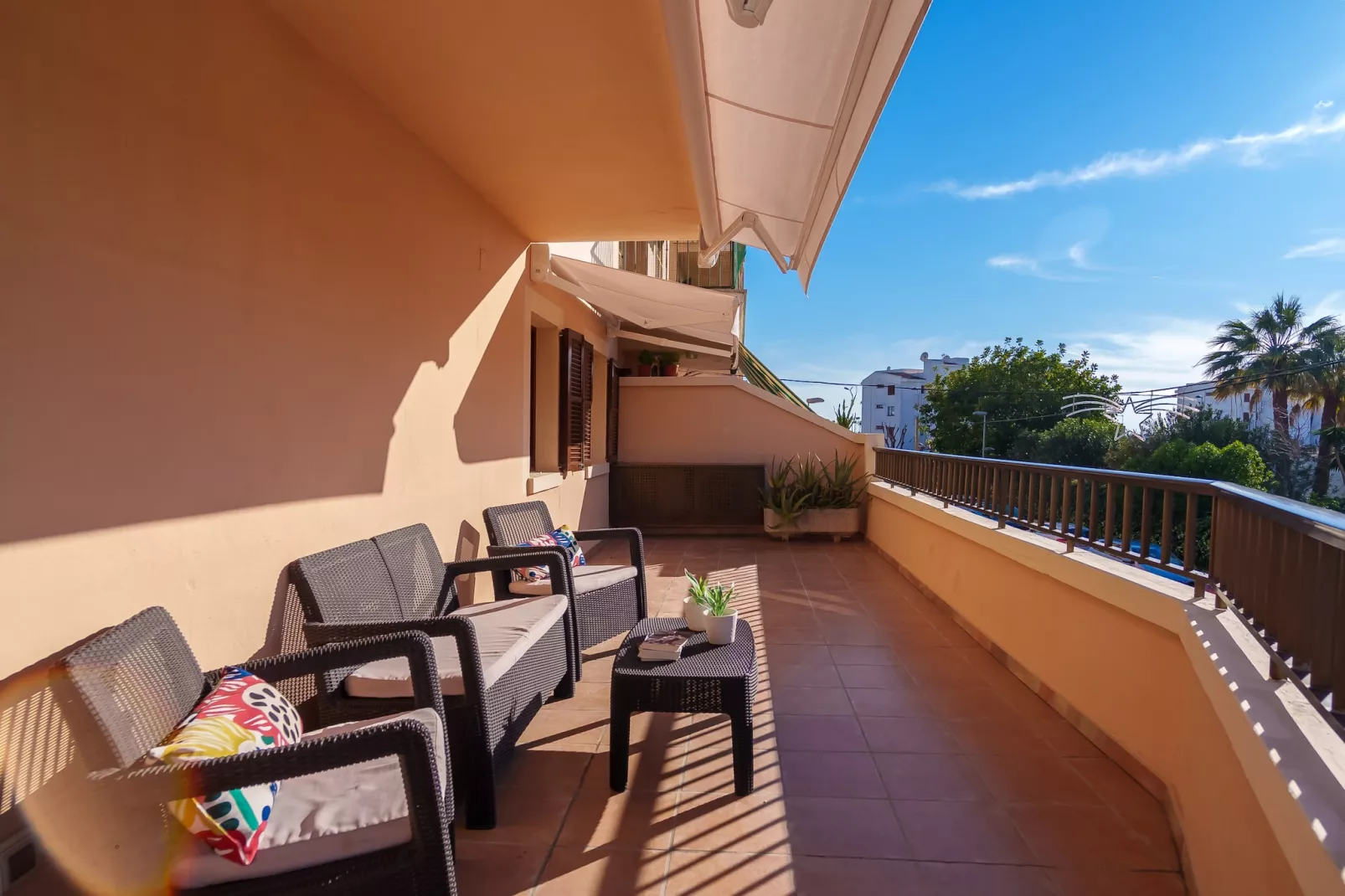 NICE 4 YOU-Terrasse