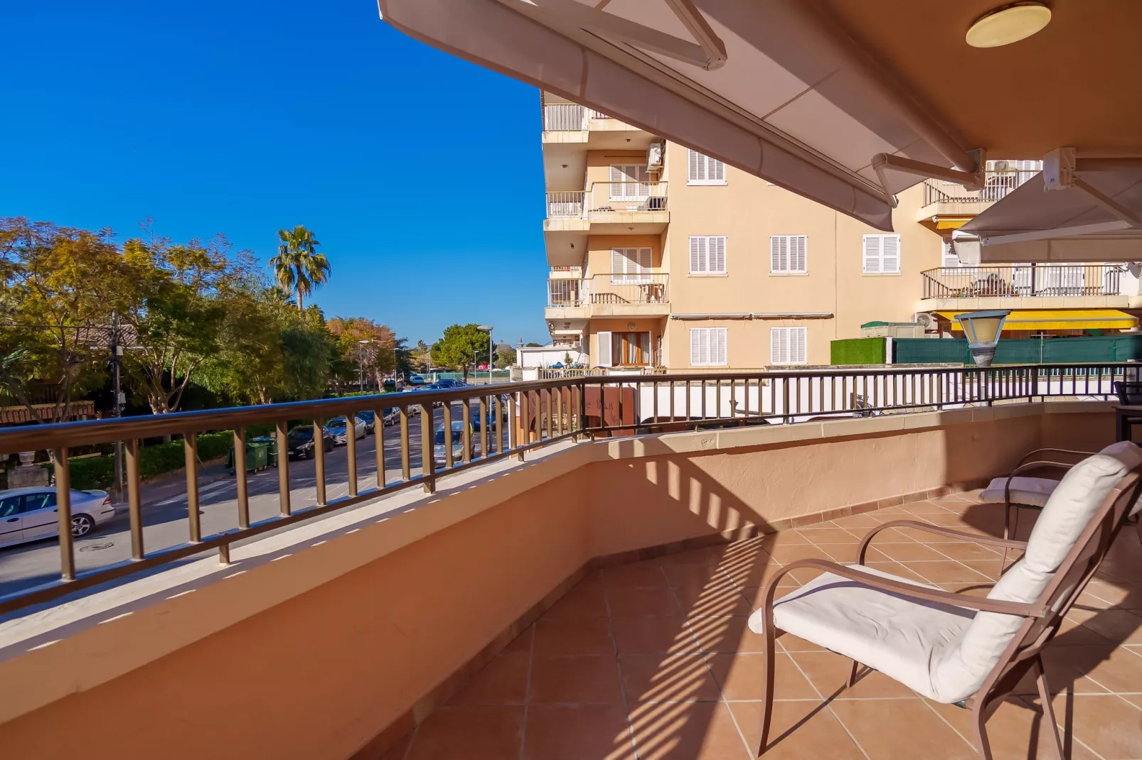 NICE 4 YOU-Terrasse