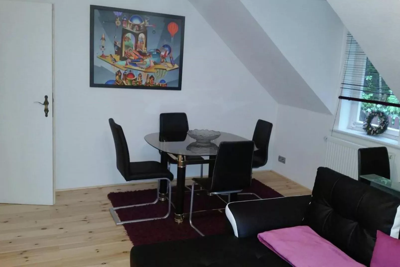 Spiegeltal-Living room