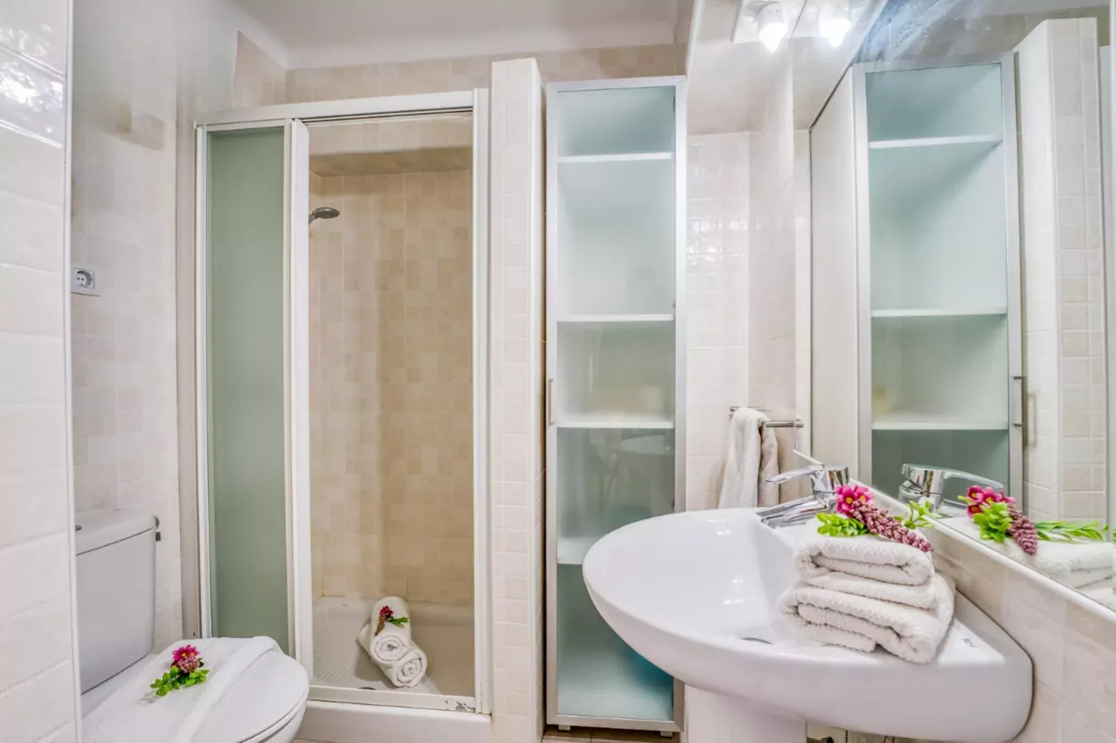 Alcudia Beach-Badezimmer