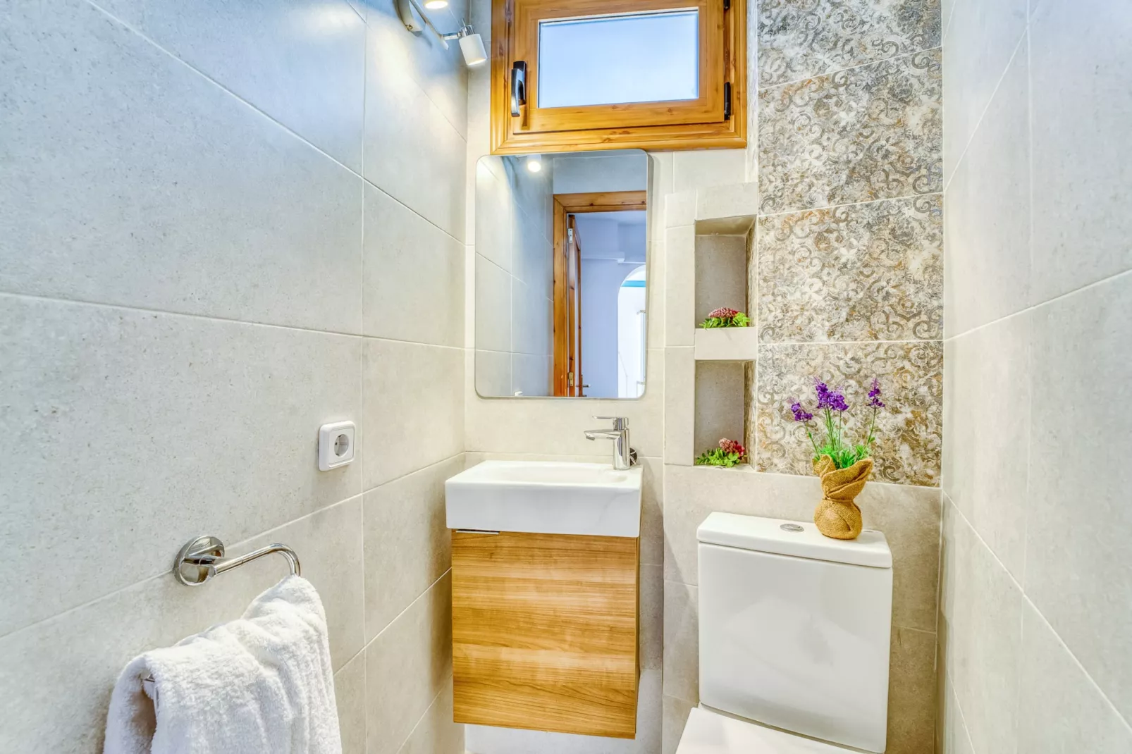 Blue Bay-Bathroom