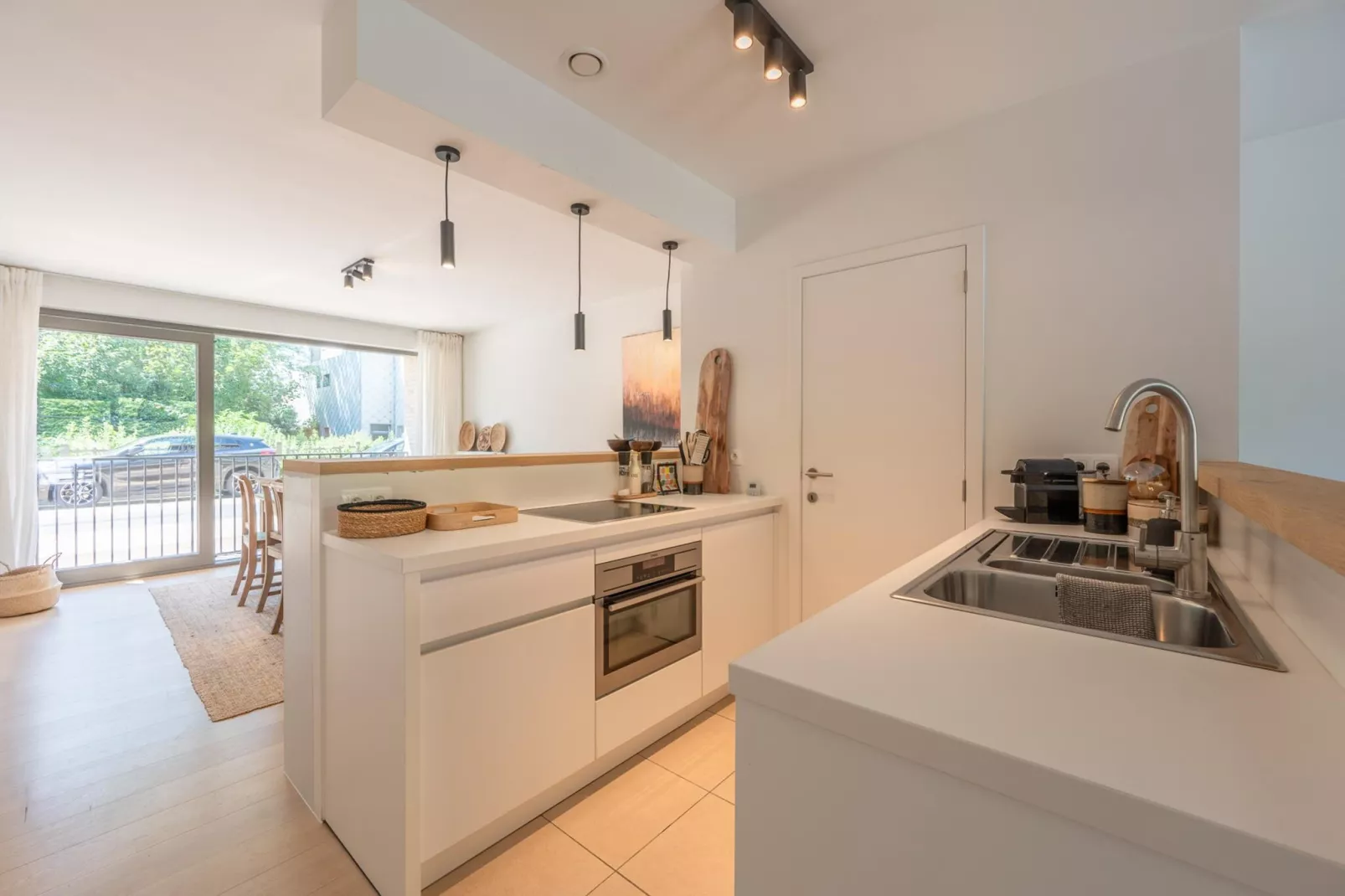 Residence PRIMAVERA-01-Kitchen