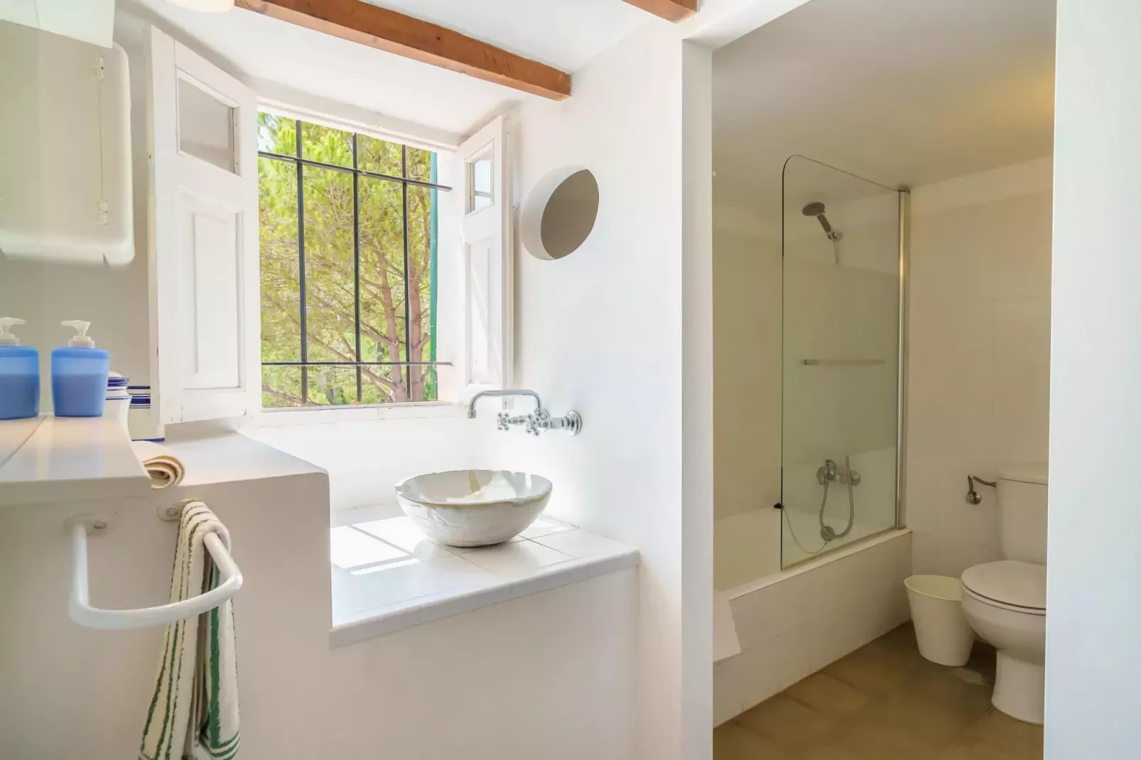 Son Fiol-Bathroom