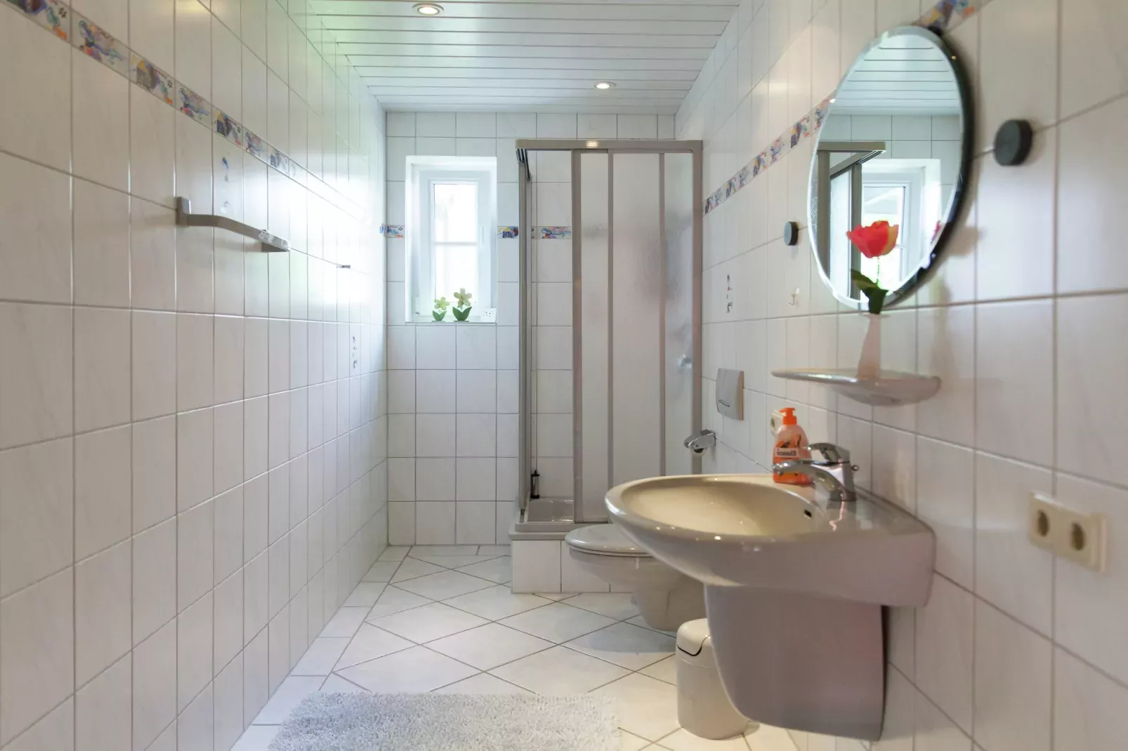Katja-Bathroom
