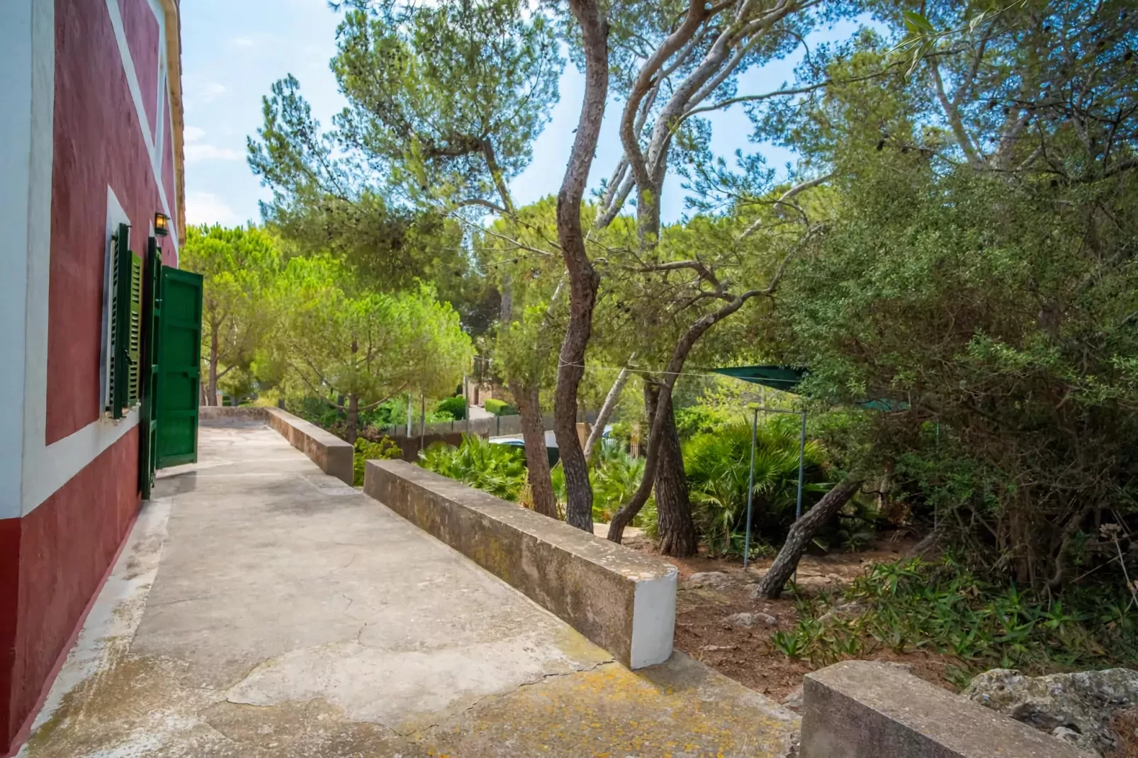 Son Fiol-Gardens summer