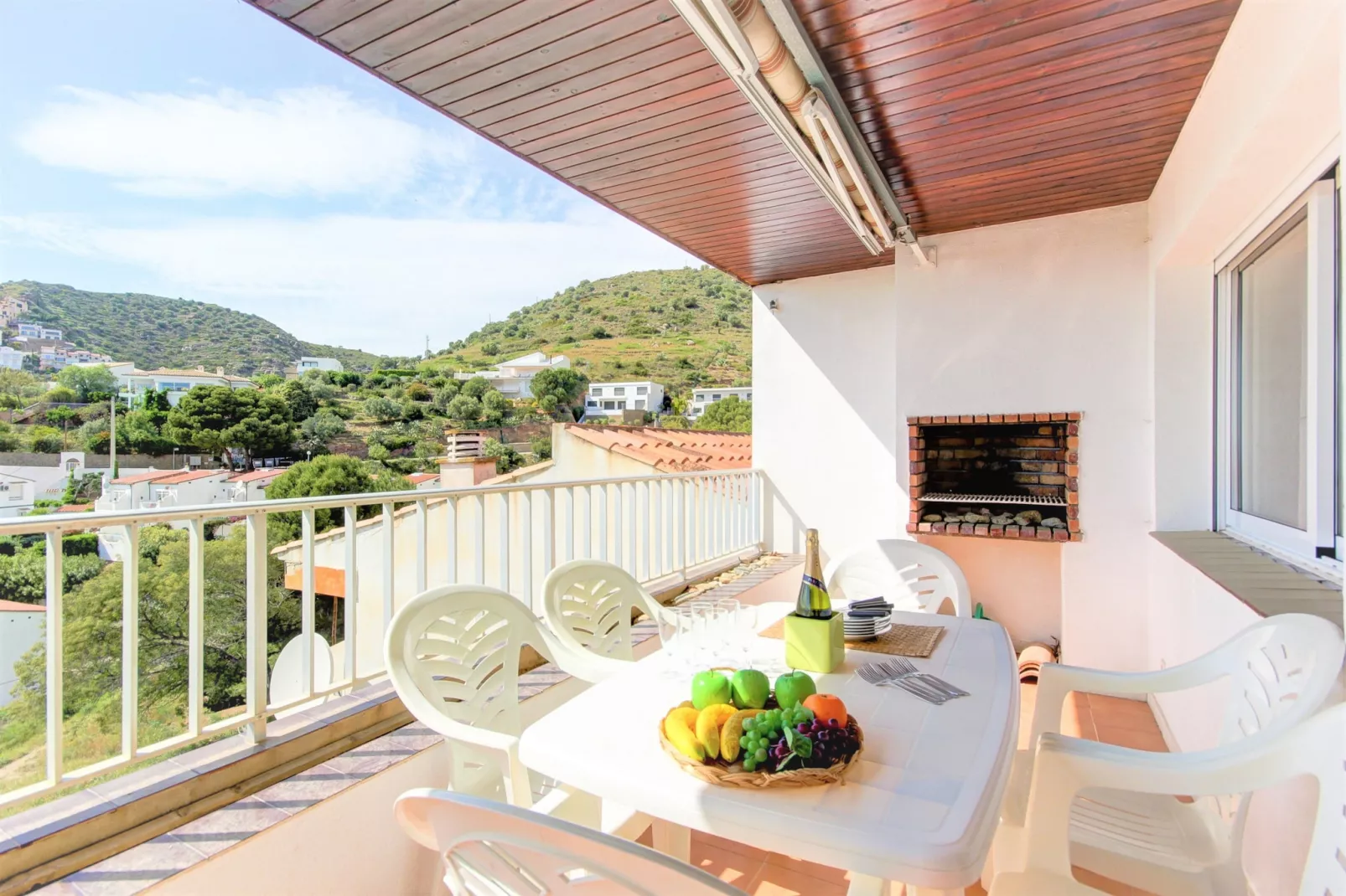 RUBENS C2 Almadrava-Terrace balcony