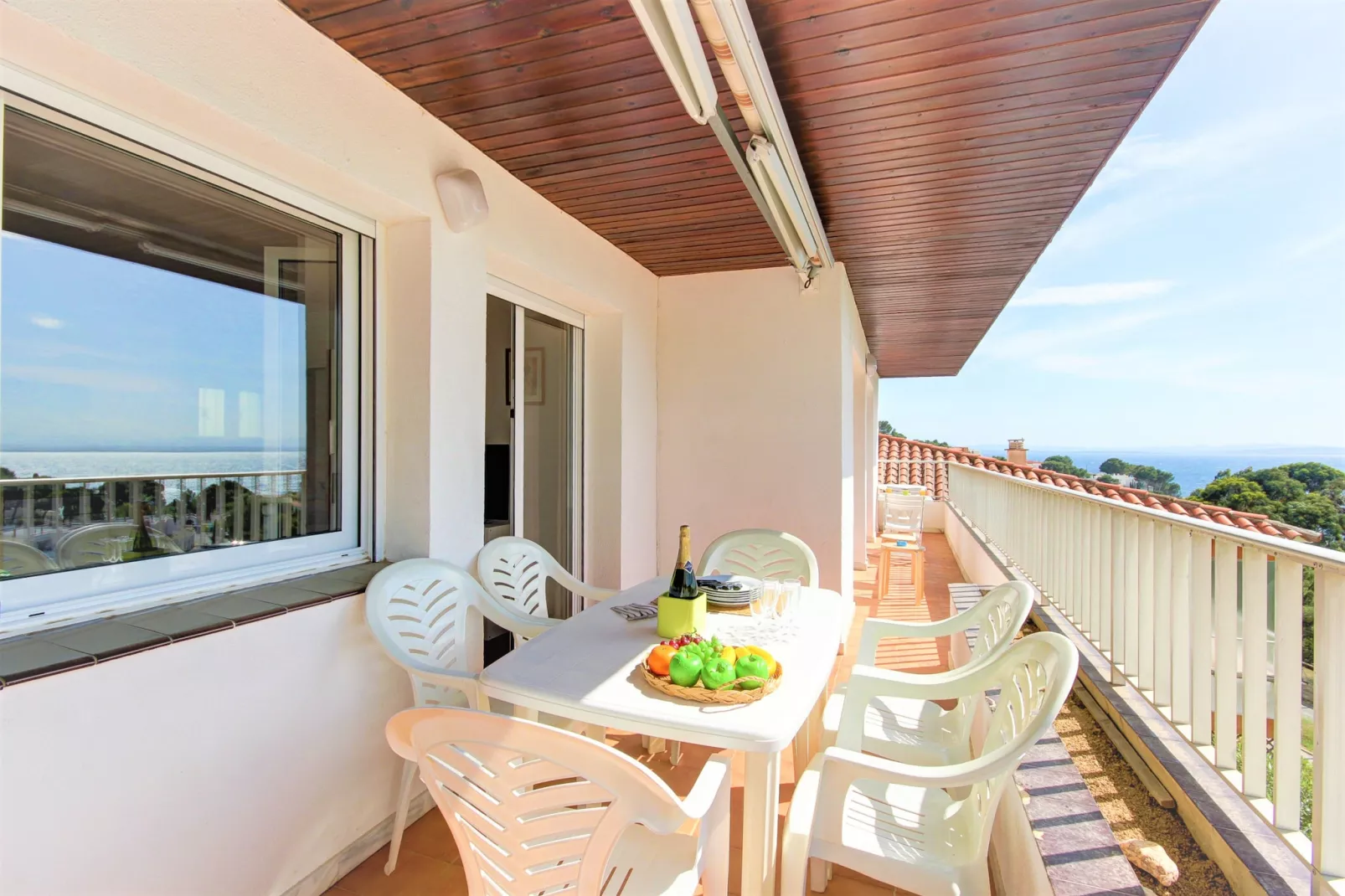 RUBENS C2 Almadrava-Terrace balcony