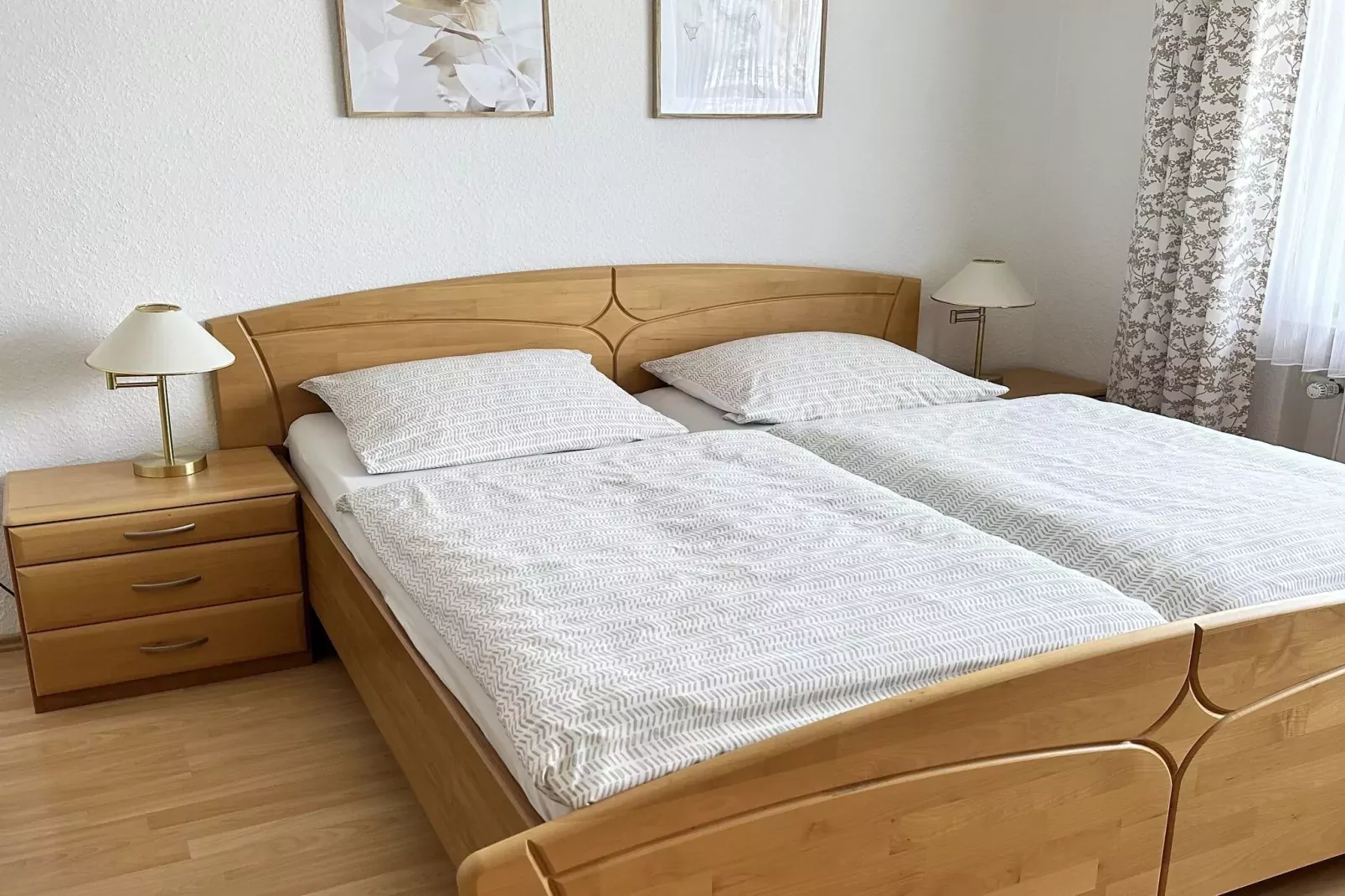 Mohr-Bedroom