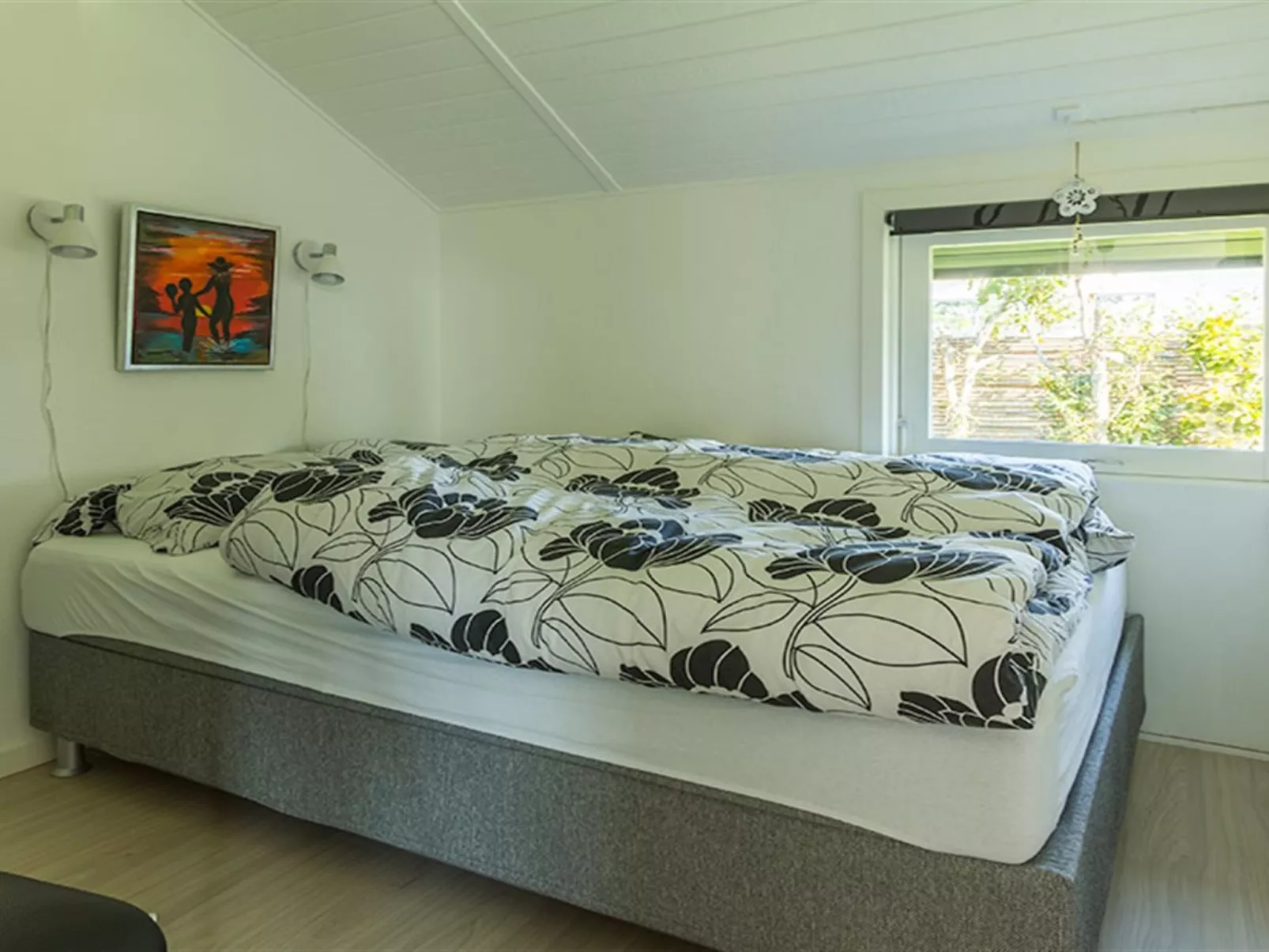 "Bryti" - 500m from the sea-Drinnen