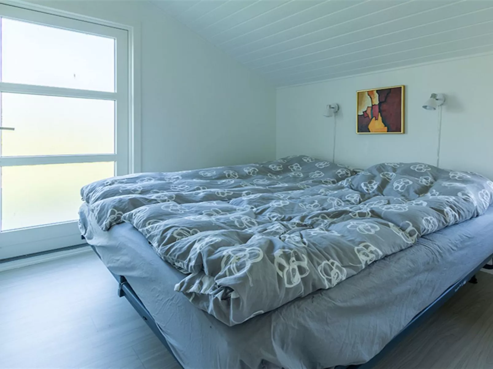 "Bryti" - 500m from the sea-Drinnen