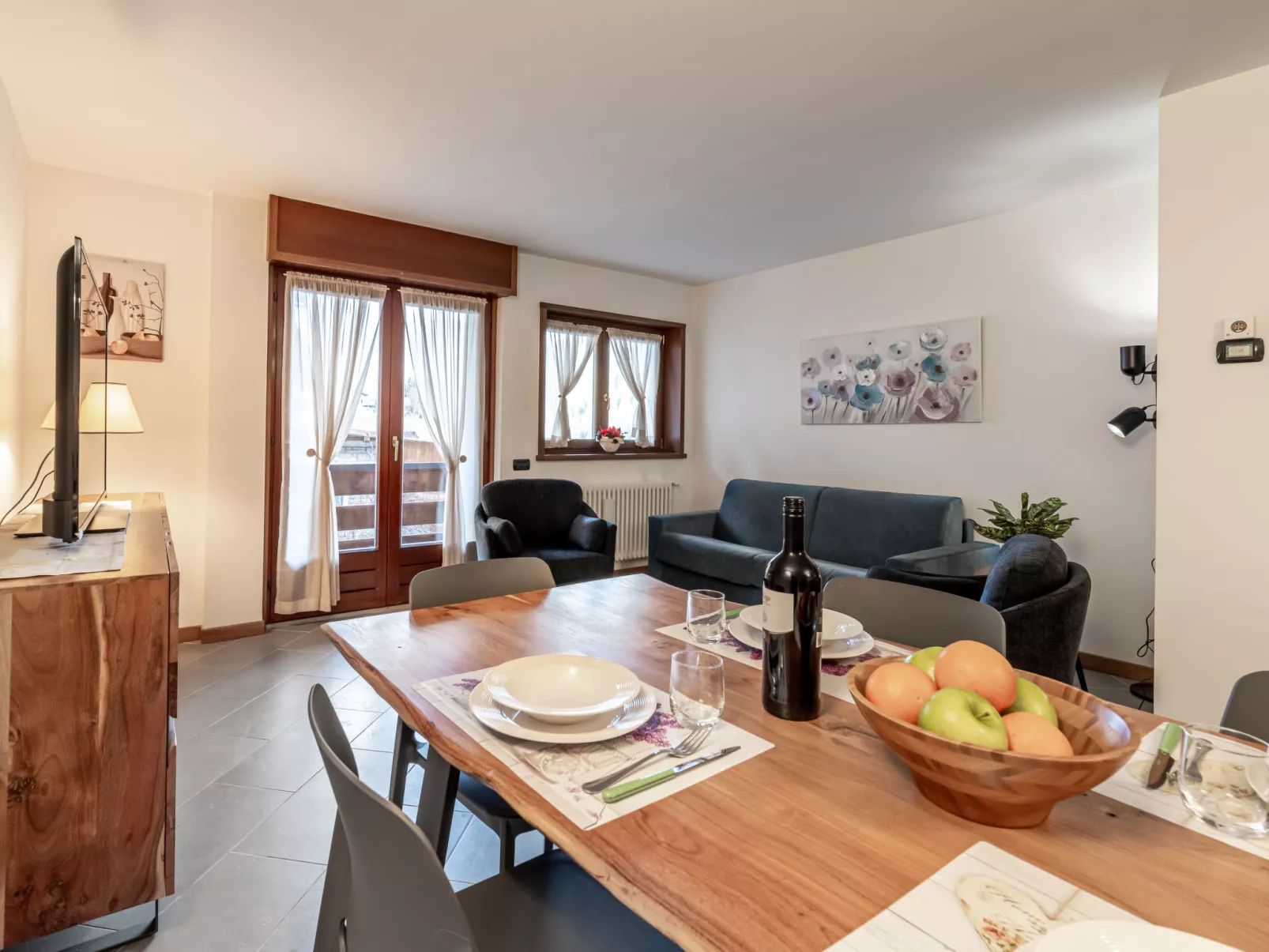 Condominio Giulia-Inside