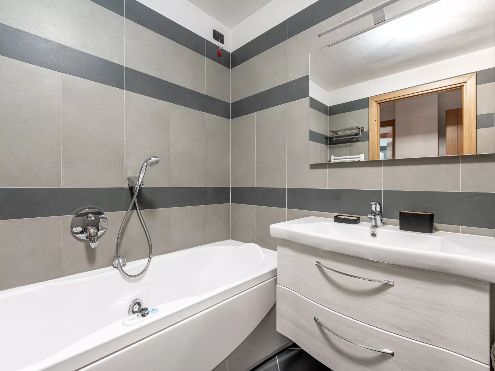 Condominio Giulia-Inside