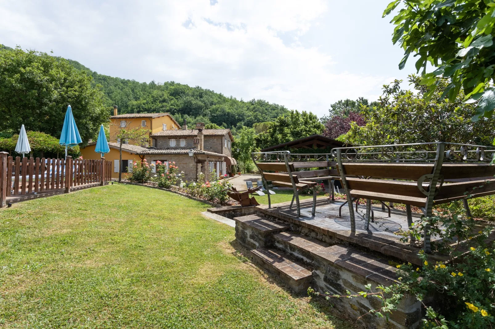 Villa Paradiso 25 persone-Gardens summer