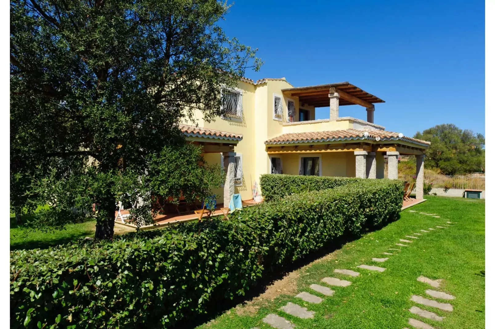 APPARTAMENTI TIFFANY APARTMENT 2 BEDROOMS - 4 PAX R4-Exterior summer
