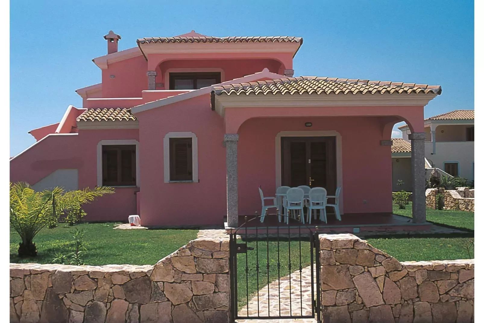 APPARTAMENTI TIFFANY APARTMENT 2 BEDROOMS - 4 PAX R4-Exterior summer
