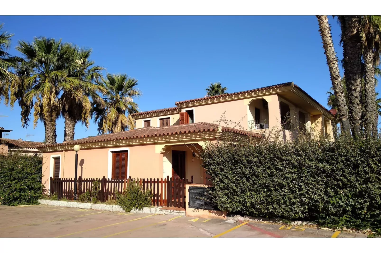 APPARTAMENTI TIFFANY APARTMENT 2 BEDROOMS - 4 PAX R4-Exterior summer