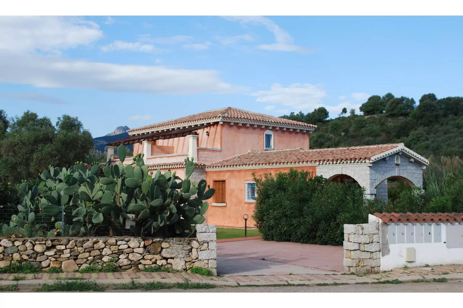 APPARTAMENTI TIFFANY APARTMENT 2 BEDROOMS - 4 PAX R4-Exterior summer
