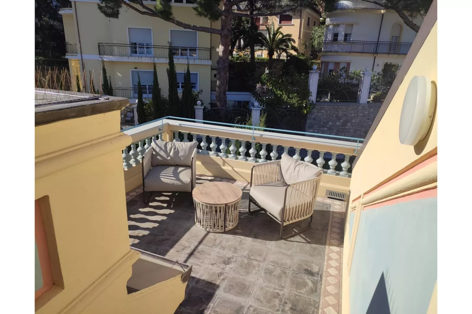 APARTMENTS ALAXIA LUXURY STUDIO APT 2 PAX ATTIC-Terrace balcony