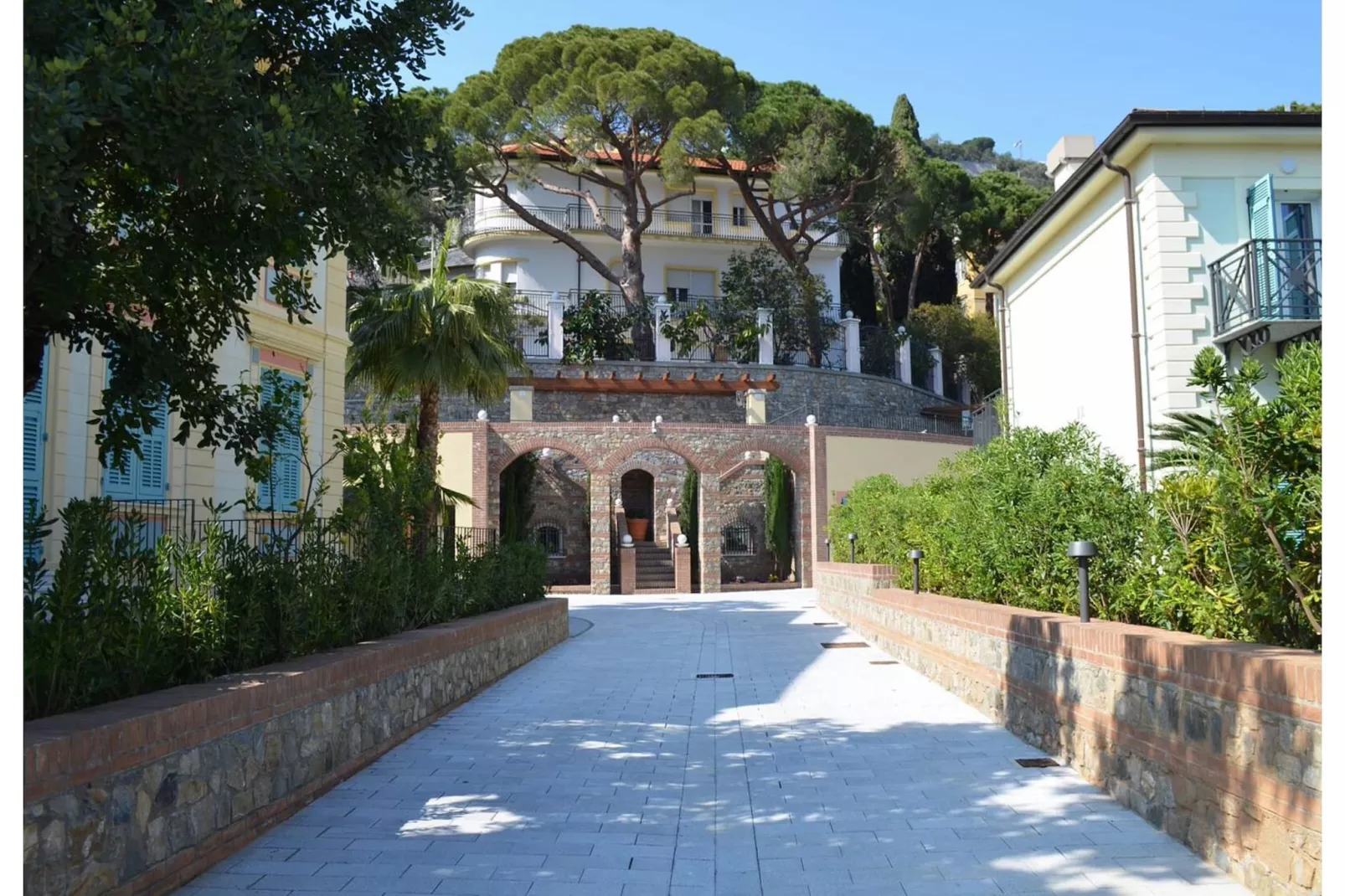 APARTMENTS ALAXIA LUXURY STUDIO APT 2 PAX ATTIC-Areas summer 1km