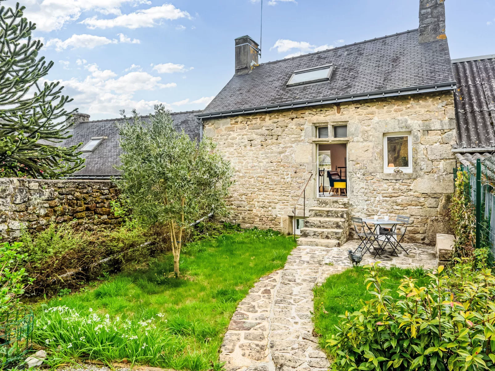 Maison de Langonnet-Outside