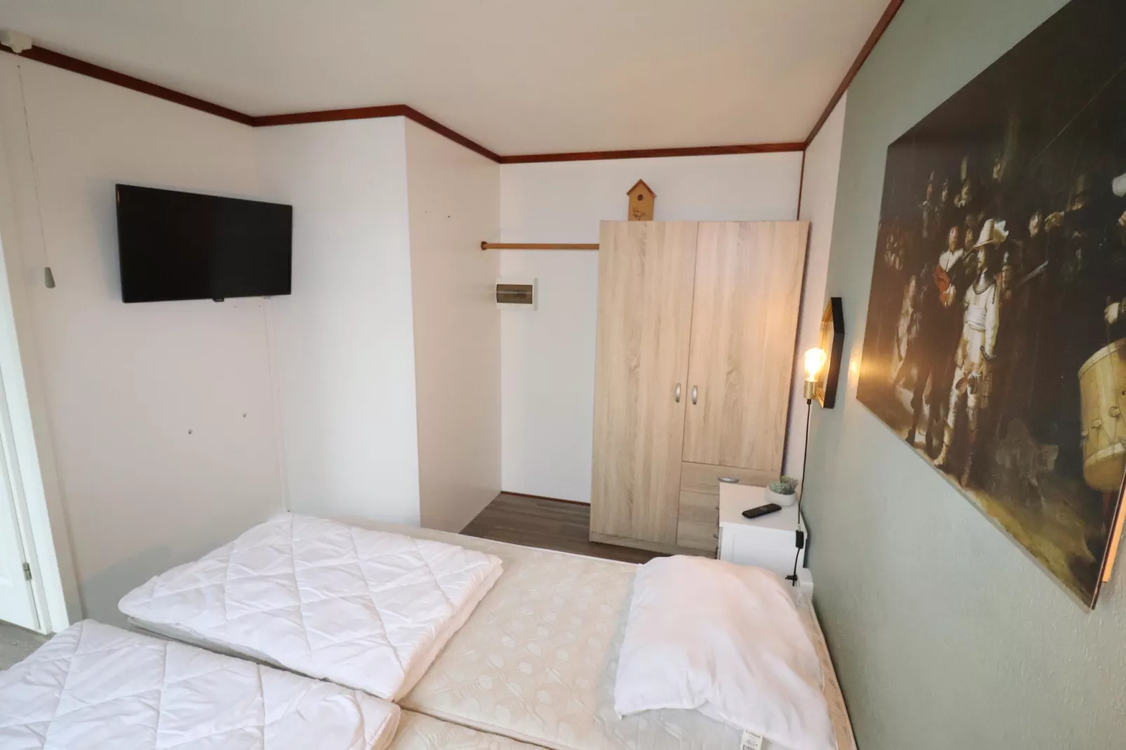 VT 103-Bedroom