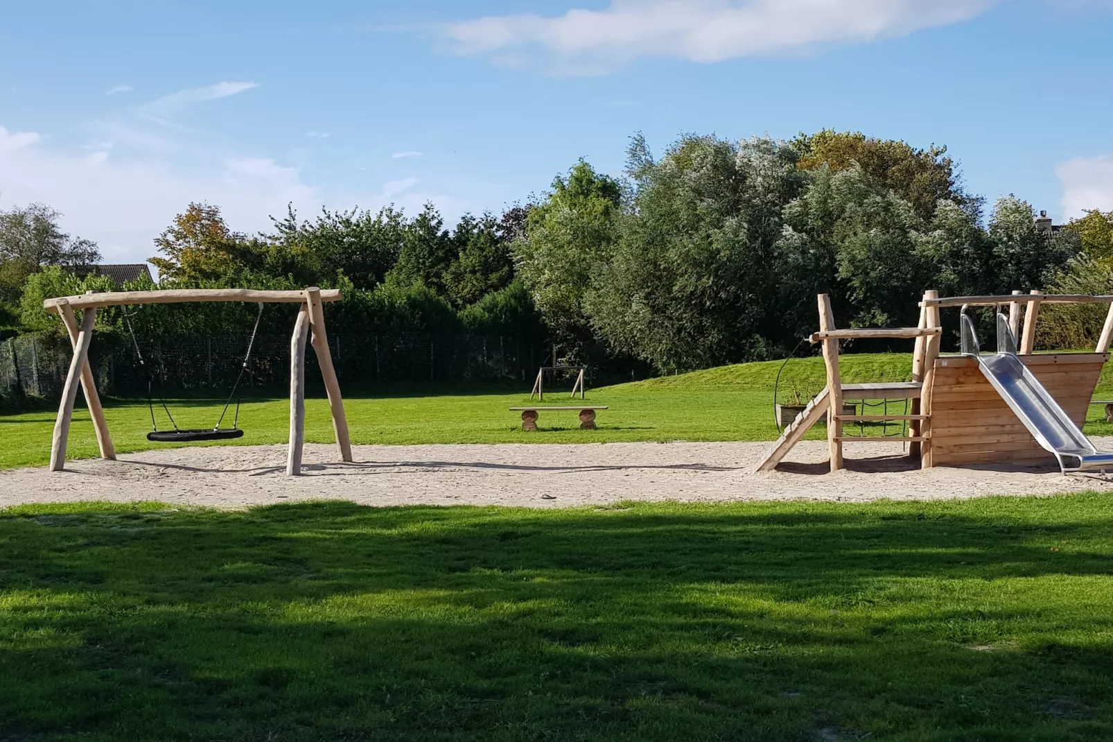 Bargereed 66-Park facilities