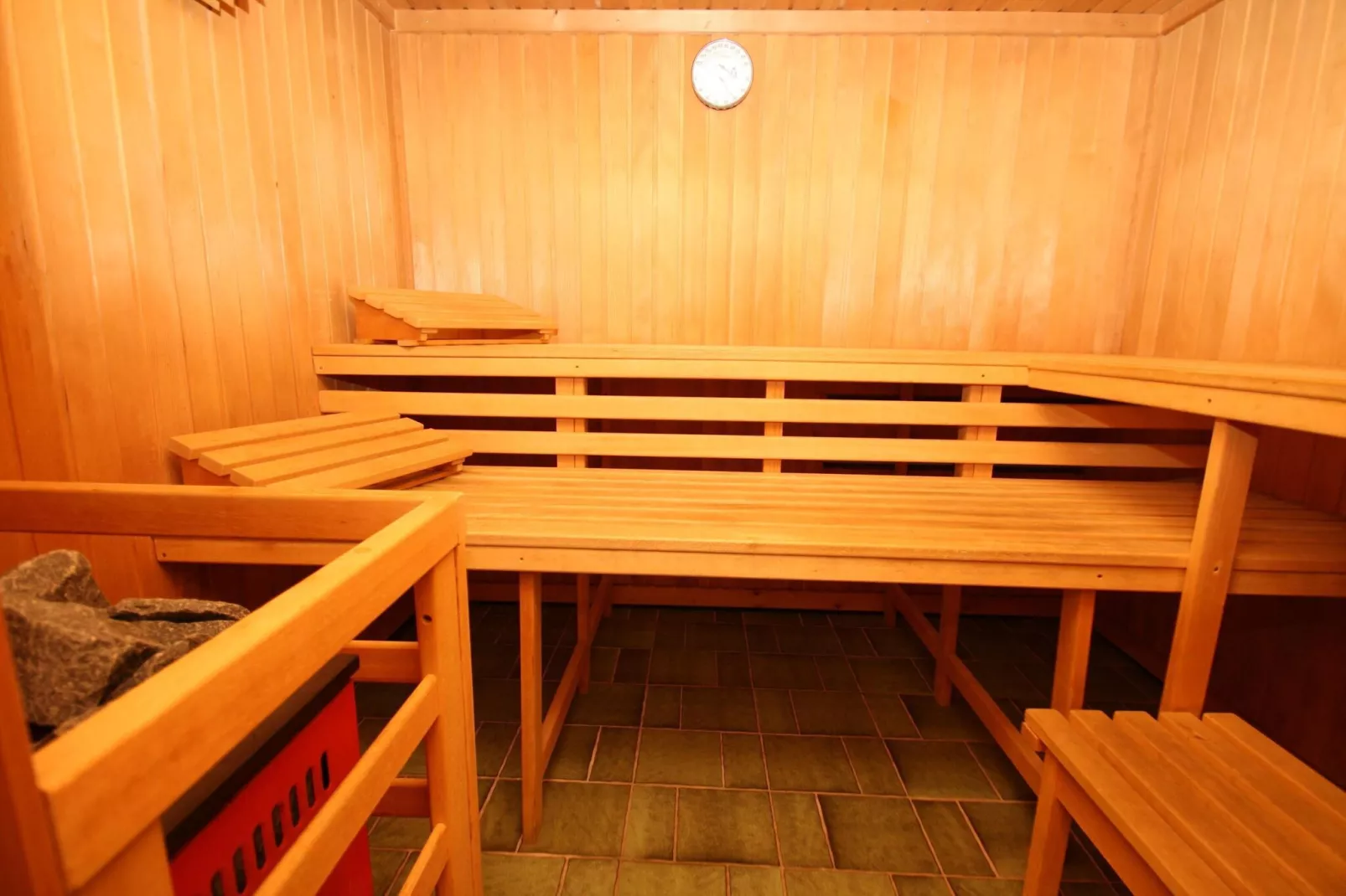 Jagdkopf 1 OG-Sauna